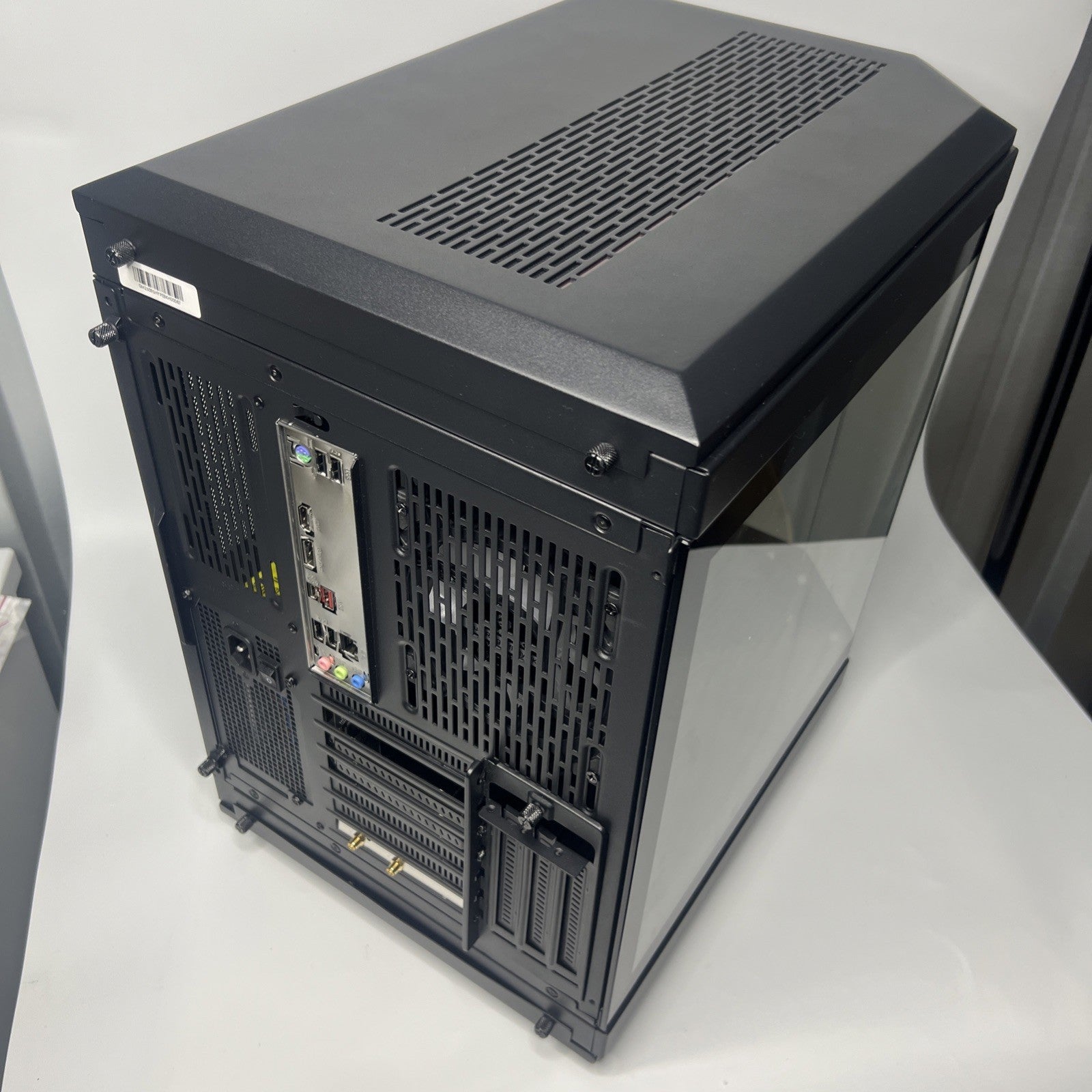 GAMEMAX HYPE TOWER PC i7-14700KF 32GB RAM 1TB SSD Gigabyte MB 850W Gold PSU WIFI