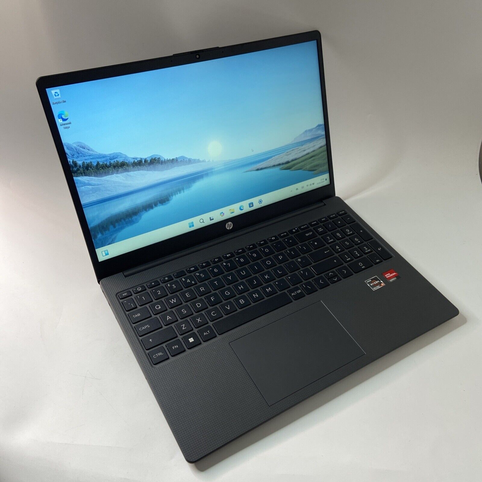 HP Laptop 15-fc0001sa AMD Ryzen 5-7520U Processor 8GB RAM 256GB SSD Windows 11