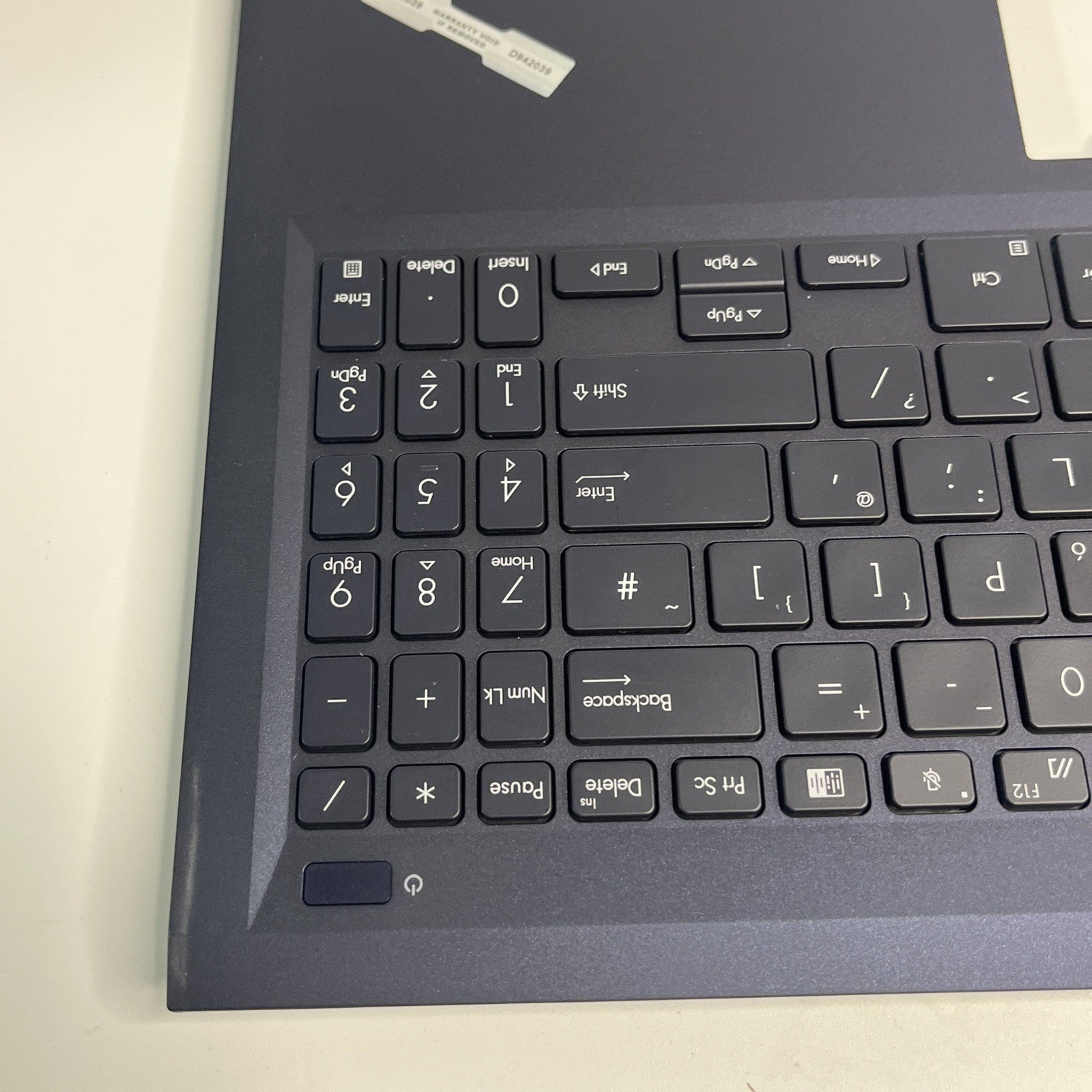 Genuine Blue ASUS Expertbook B1500C palmrest And Keyboard 13N1–DFA0511