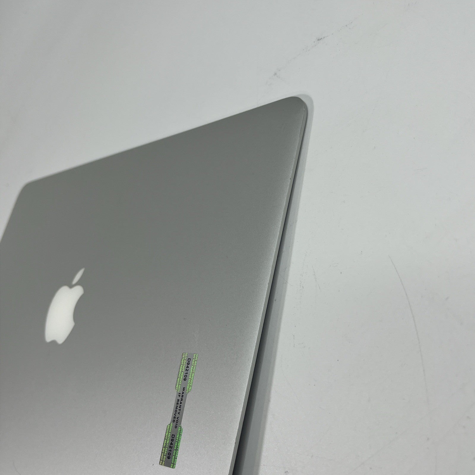 Genuine MacBook Pro 13" A1502 LCD Screen Display Assembly 2017 Silver.