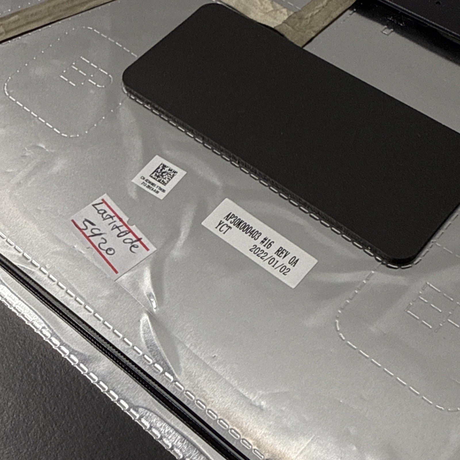 Genuine Dell Latitude 5420 Top Lid Cover AP30K000403 0DW98X - Silver