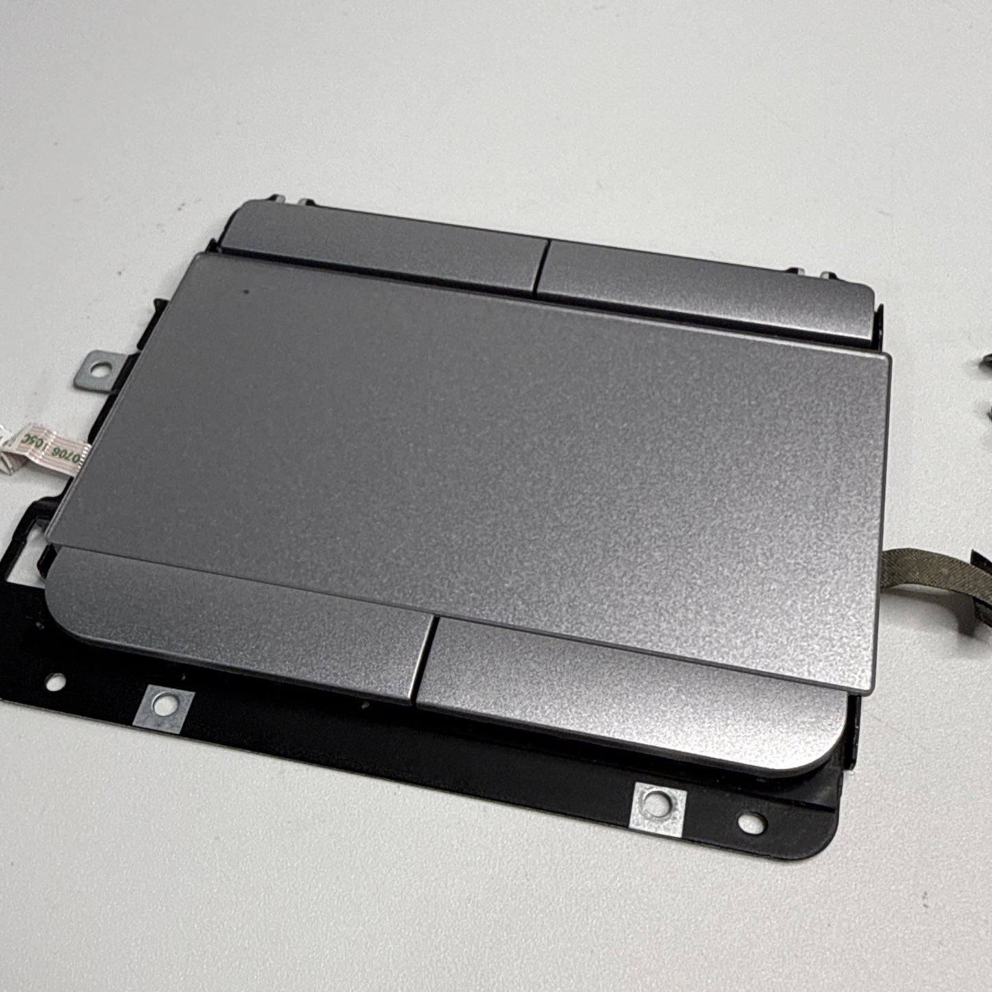 Genuine HP EliteBook 820 G3 Trackpad Touchpad Buttons Flex Cable + Screws