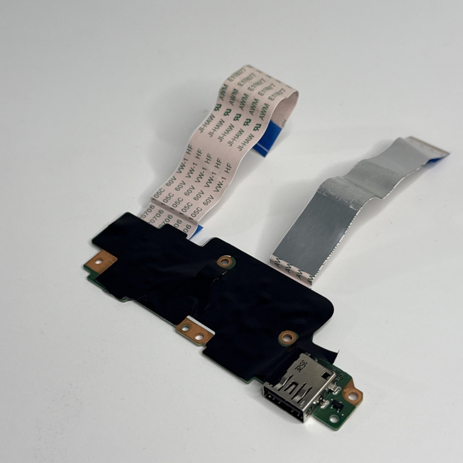 HP Chromebook 14A-NF0002SA USB I/O Port Board And Connectors