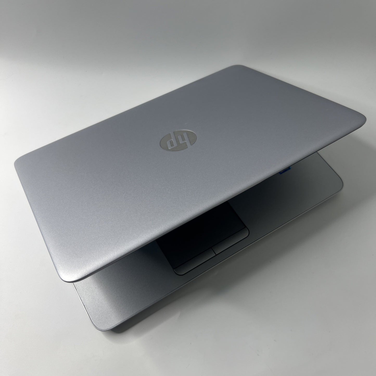 HP ELITEBOOK 840 G3 Intel Core i7 6600U 8GB RAM 256GB SSD Touchscreen