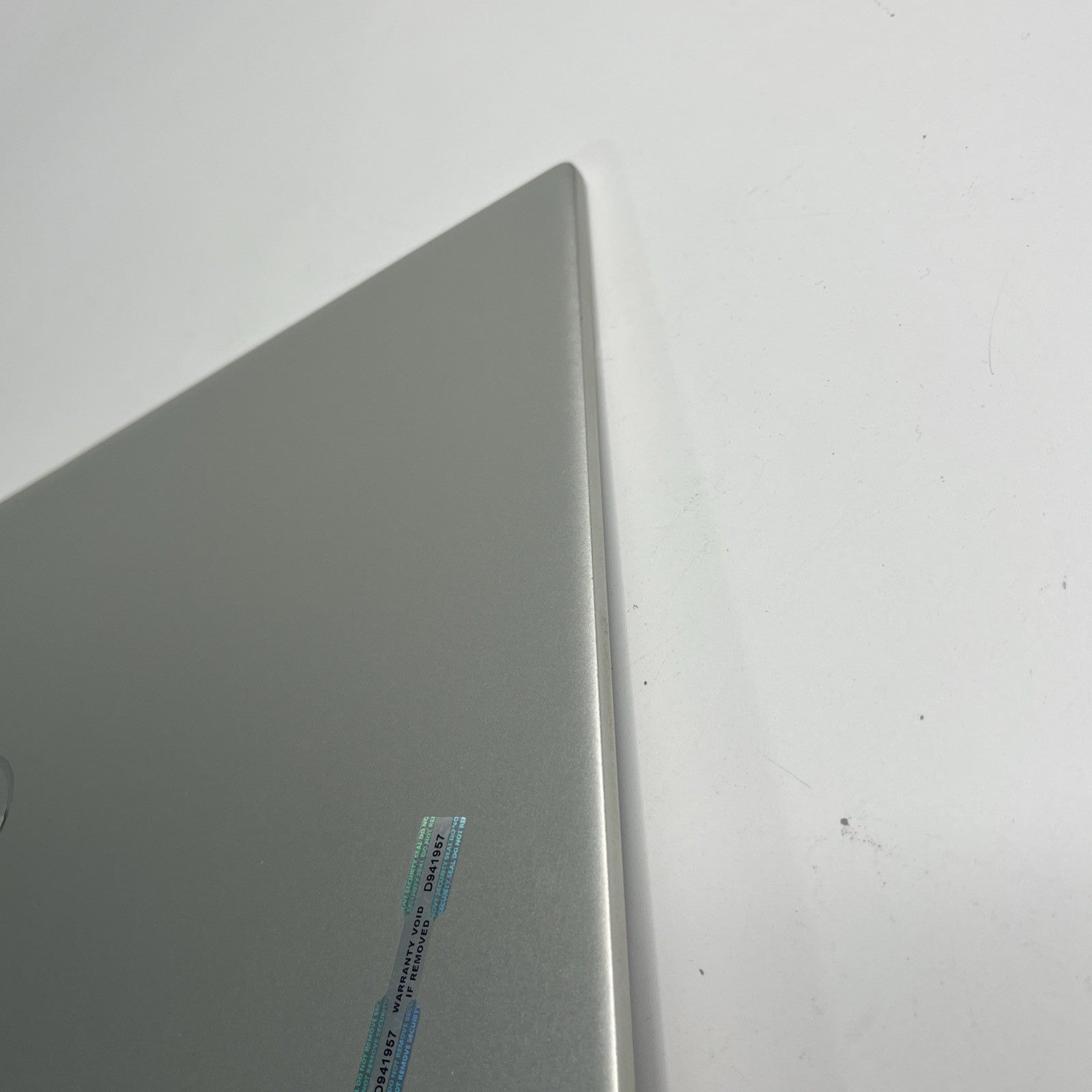 Dell Inspiron 7501 LCD Complete Screen Assembly Top Lid Cover Silver Cables