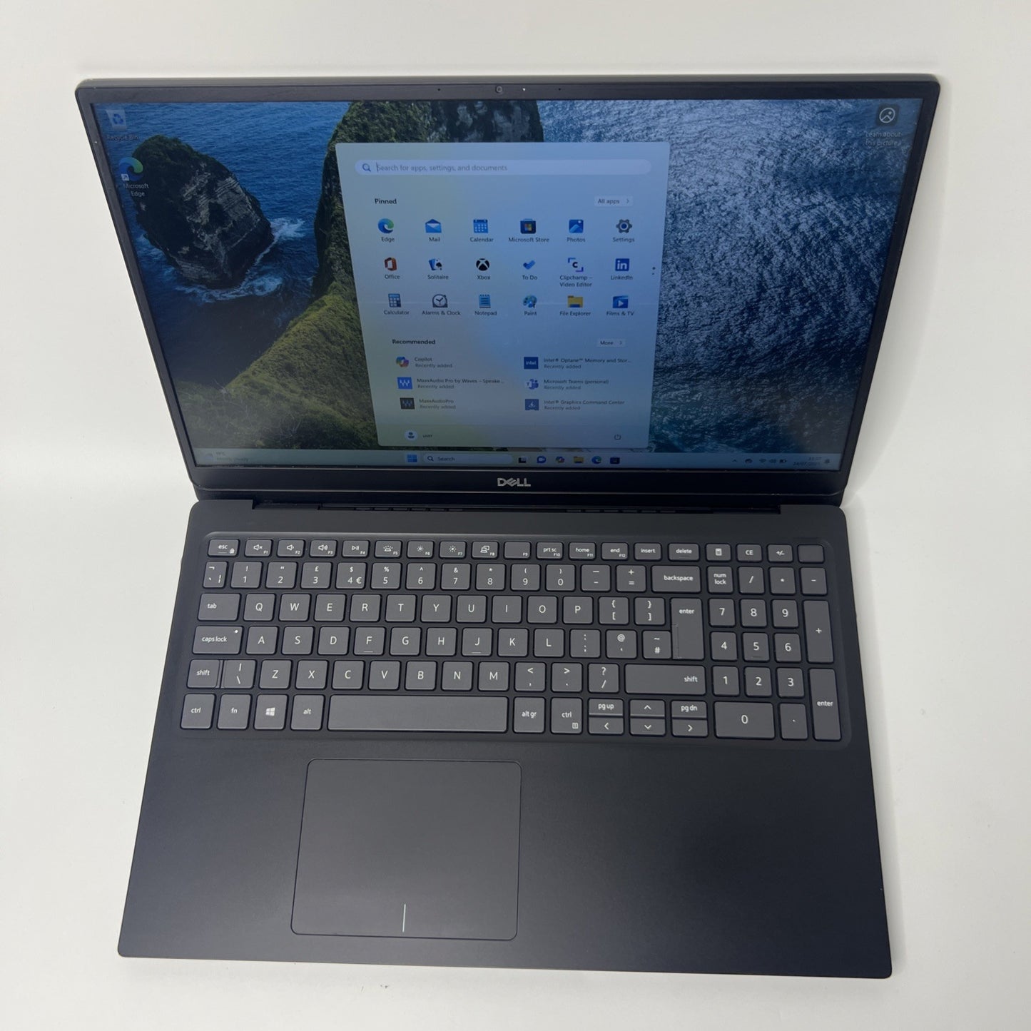 Dell Vostro 5590 Laptop 15” FHD Intel i5-10210U 512GB SSD 8GB RAM Windows 11