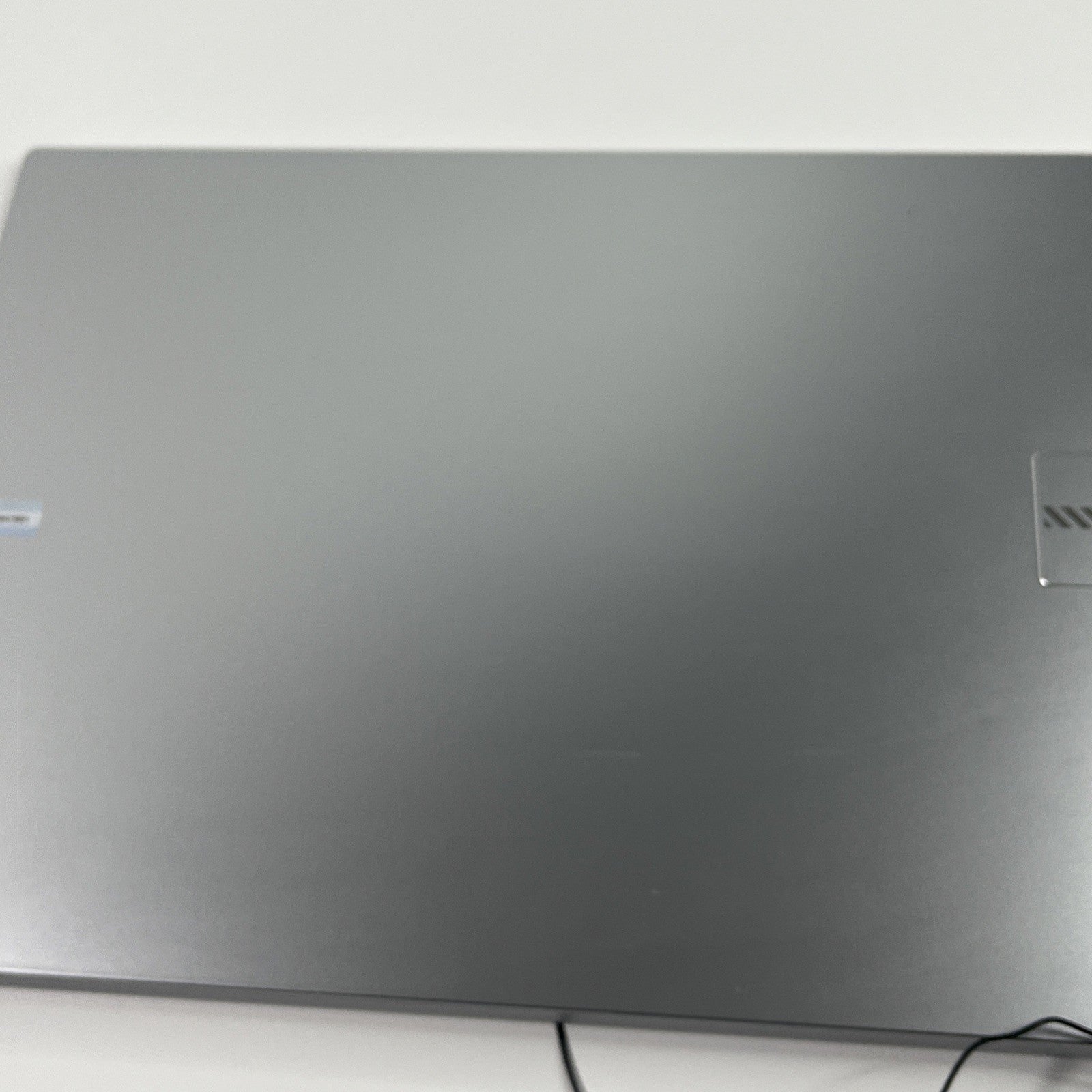 Genuine Silver Asus Vivobook 15 X1504ZA Complete Top Lid & Bezel Assembly.