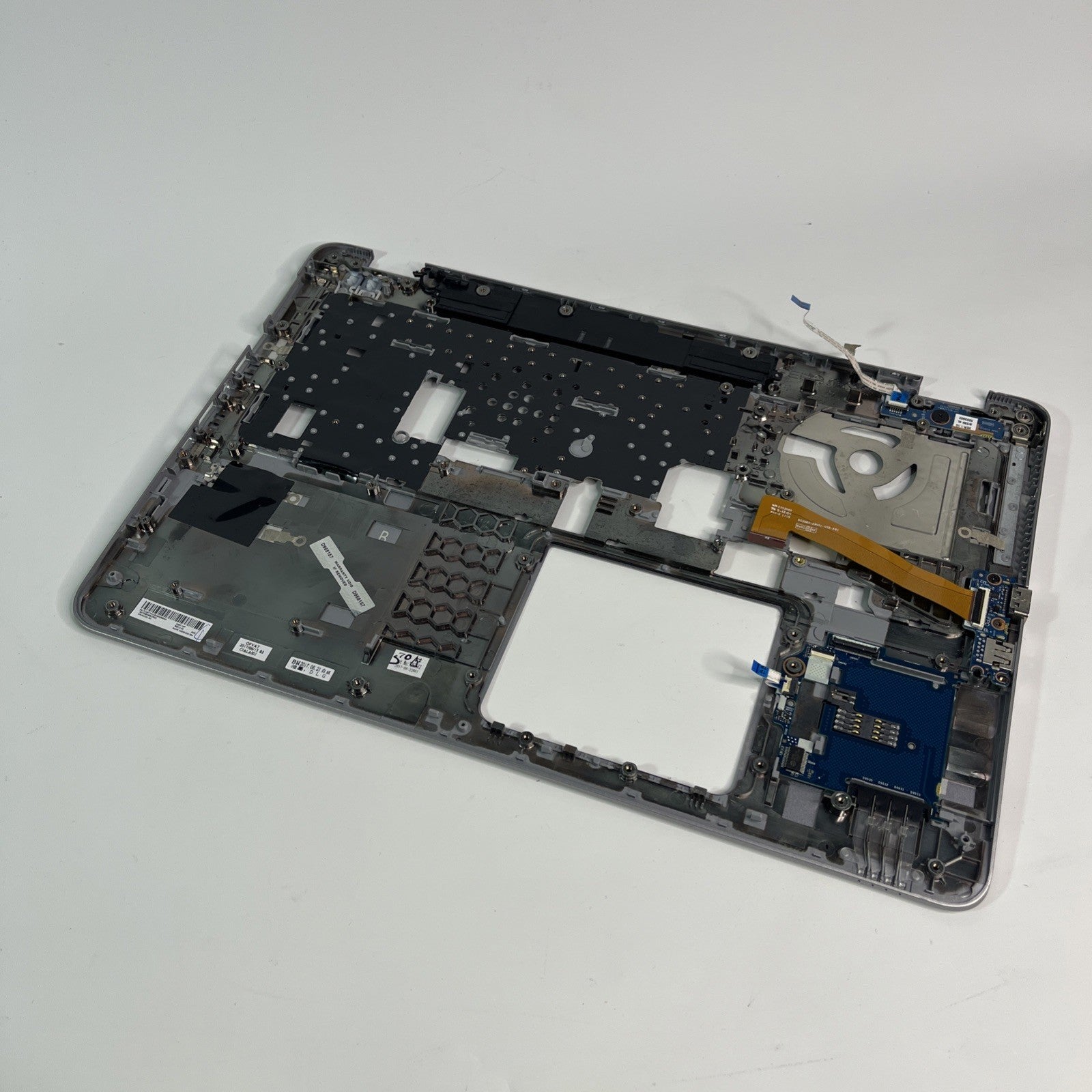 Genuine Silver HP Elitebook 850 G3 Palmrest