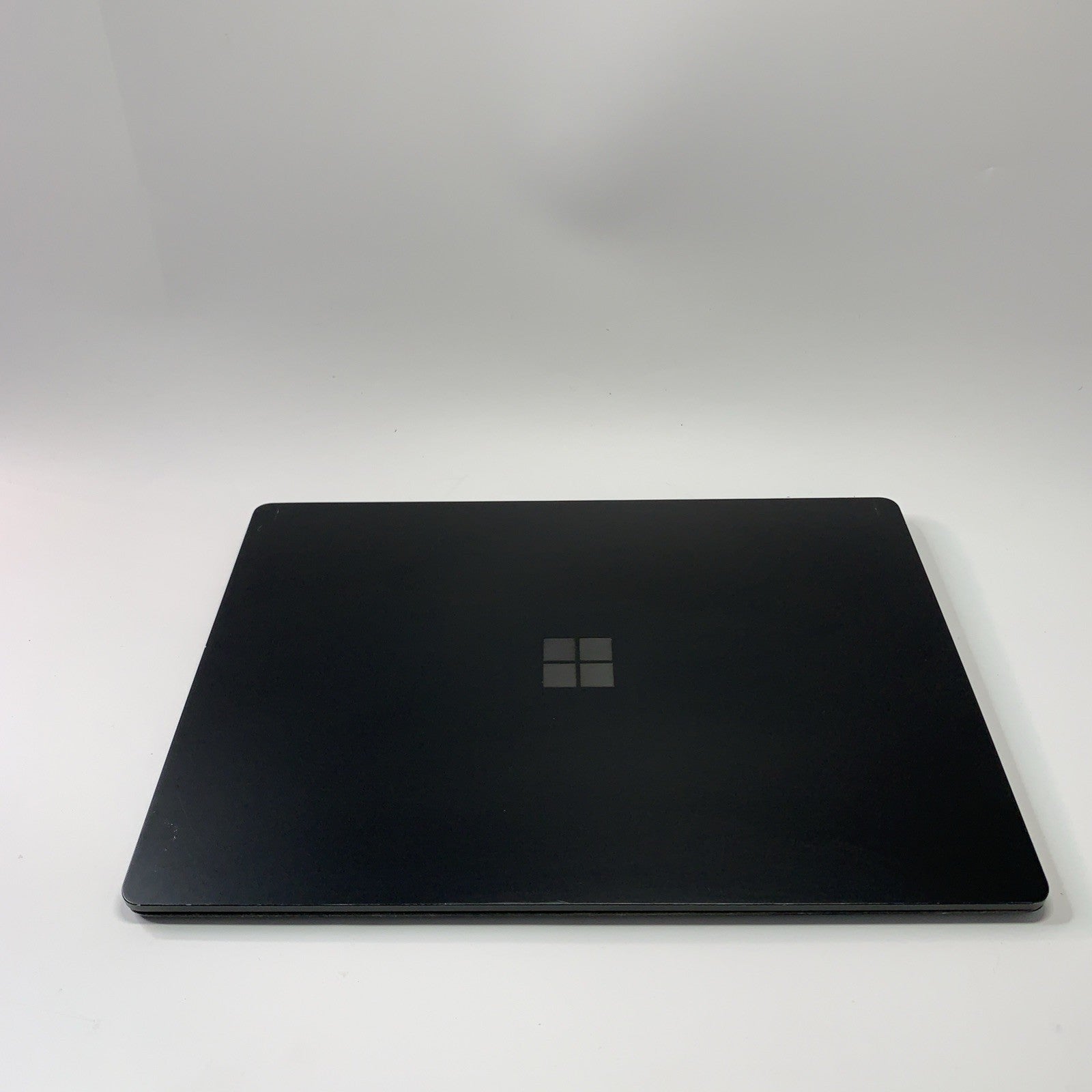 Microsoft Surface Laptop 2 13.5 inch 256GB Intel Core i5-8250U 8GB Touchscreen
