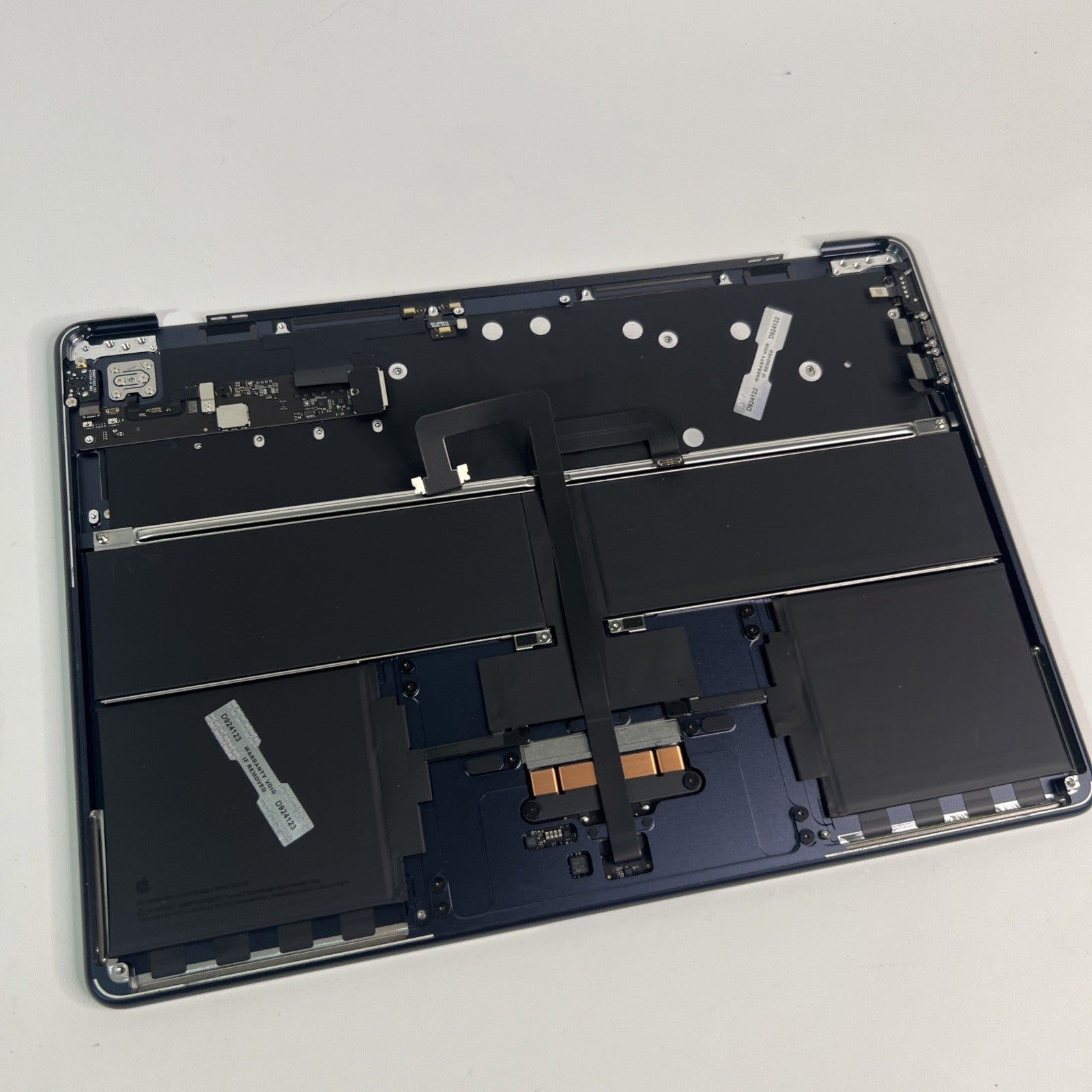 Apple Macbook Air 13 A3240 8781 2025 Complete Midnight Palmrest UK Keyboard