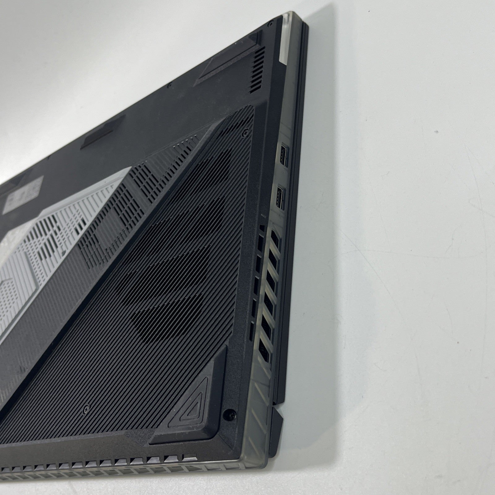 ASUS ROG Strix SCAR 16 G634JZR i9-14900HX RTX 4080 32GB RAM  1TB SSD Grade  A