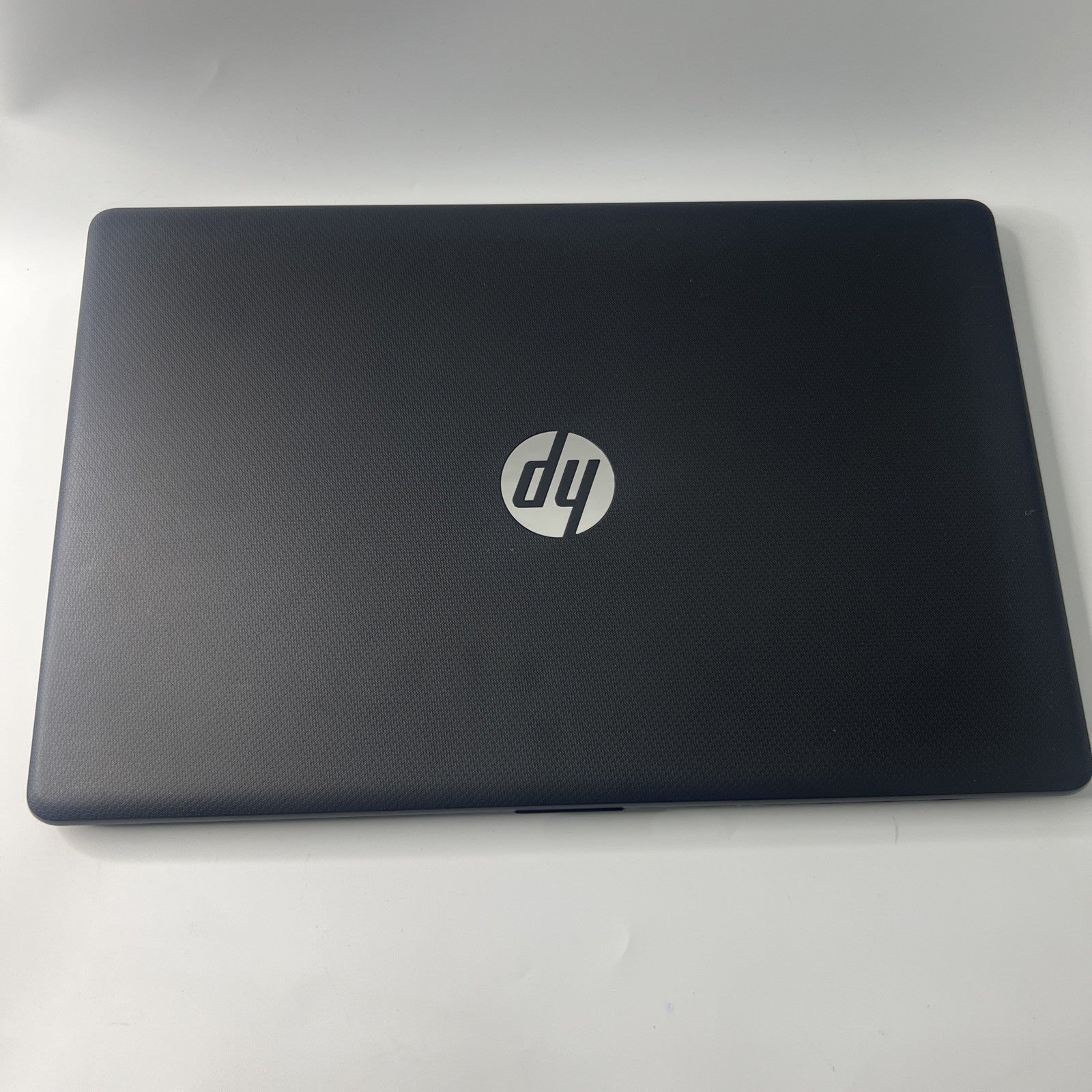 HP 17-BY0XXX 17.3” Laptop Intel Pentium 4417U 4GB RAM 1TB HDD Windows 10