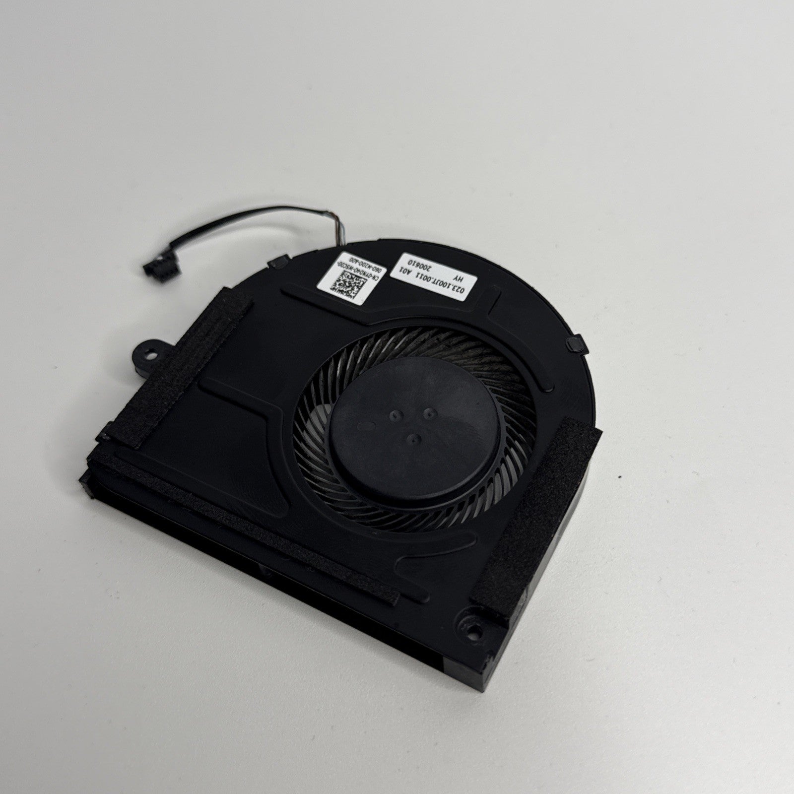 0YND40 GPU Cooling Fan For DELL Inspiron 7500 7501 Vostro 7500 YND40