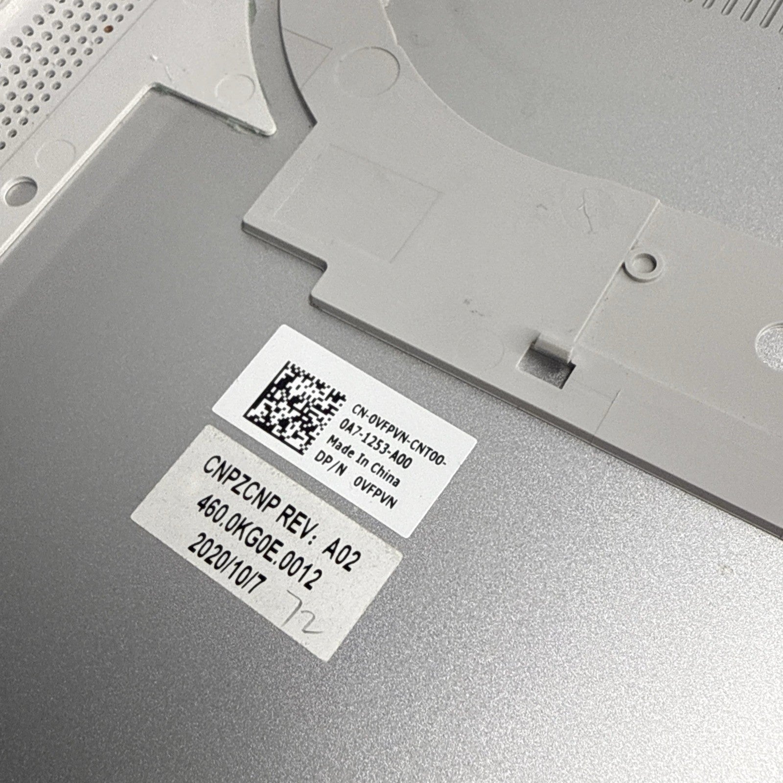 Bottom Base Cover D Shell Case For Dell Inspiron 15 7000 7560 7572 0MTPP4