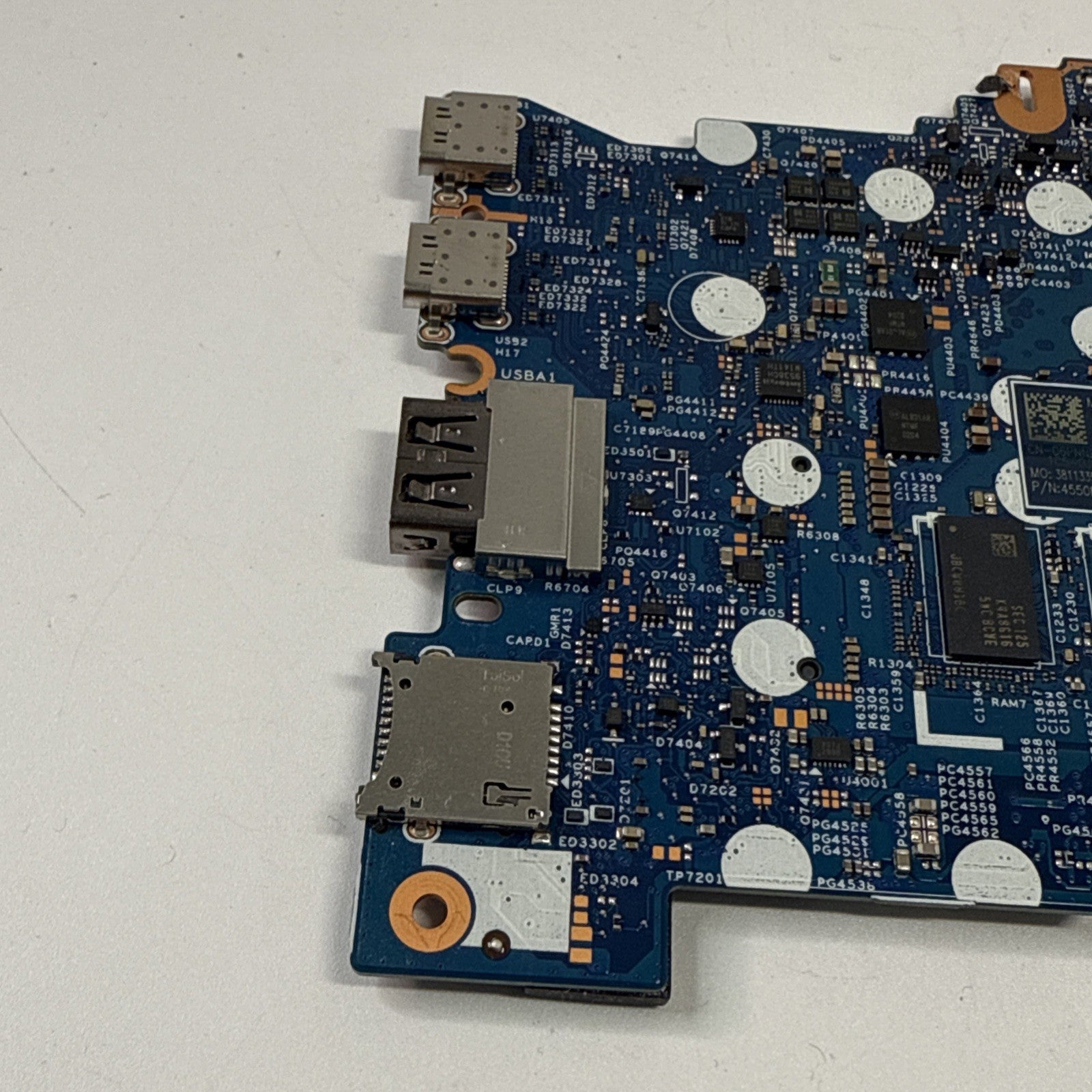 Dell Latitude 5320 Motherboard 11th Gen Intel(R) Core(TM) i5-1145G7 @ 2.60GHz