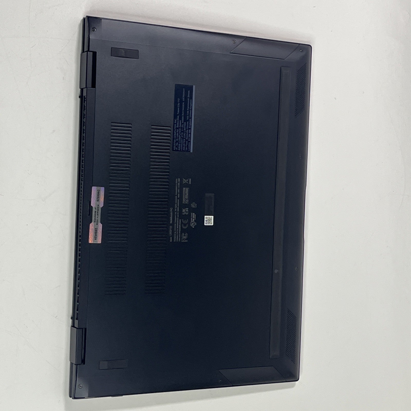 ASUS Zenbook Flip S UX363EA 14"  360 Touchscreen 2in1 i7-1165G7  16GB Ram