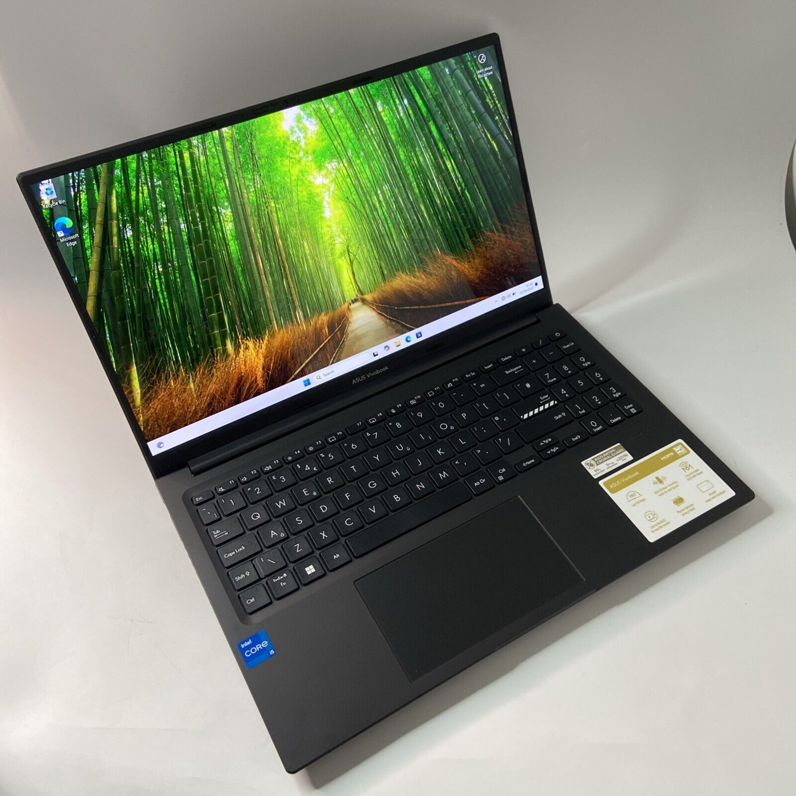 ASUS VivoBook 15 OLED X1505ZA Intel Core i5-1235U  16GB RAM 512GB SSD Grade A