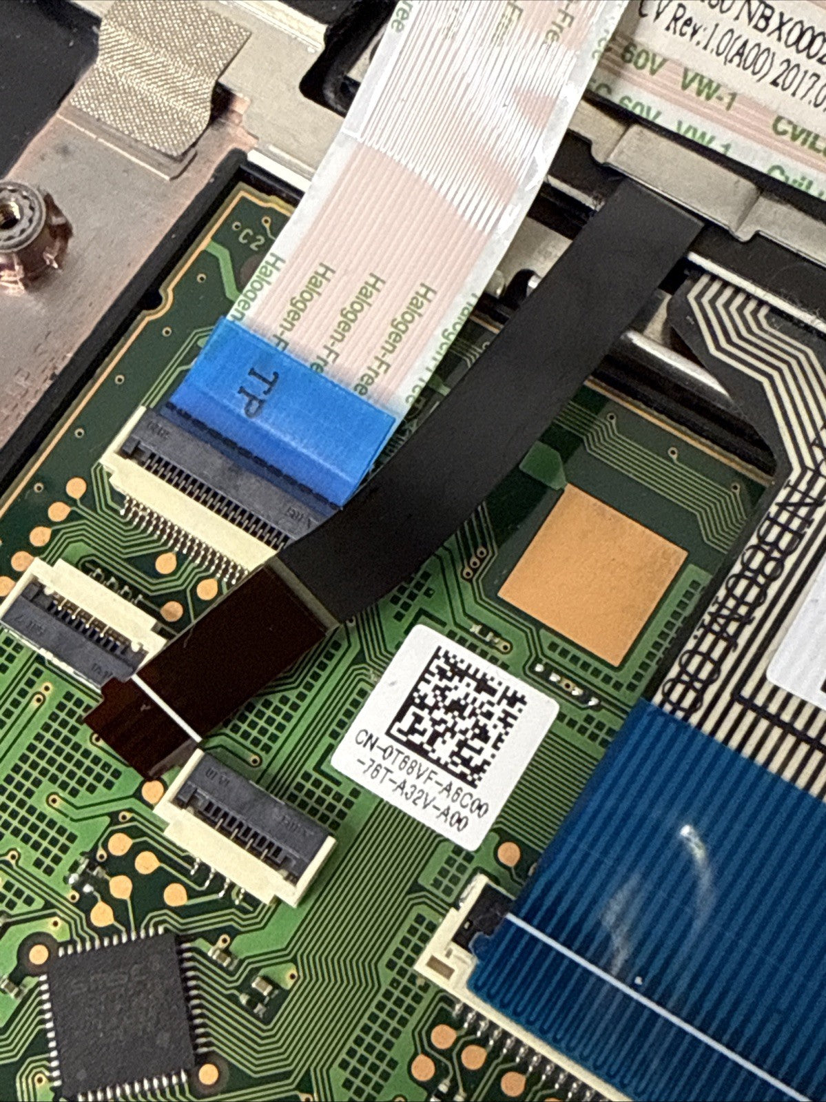 Dell Latitude 5580 Palmrest Assembly UK Keyboard Touchpad A166U1 (READ!)