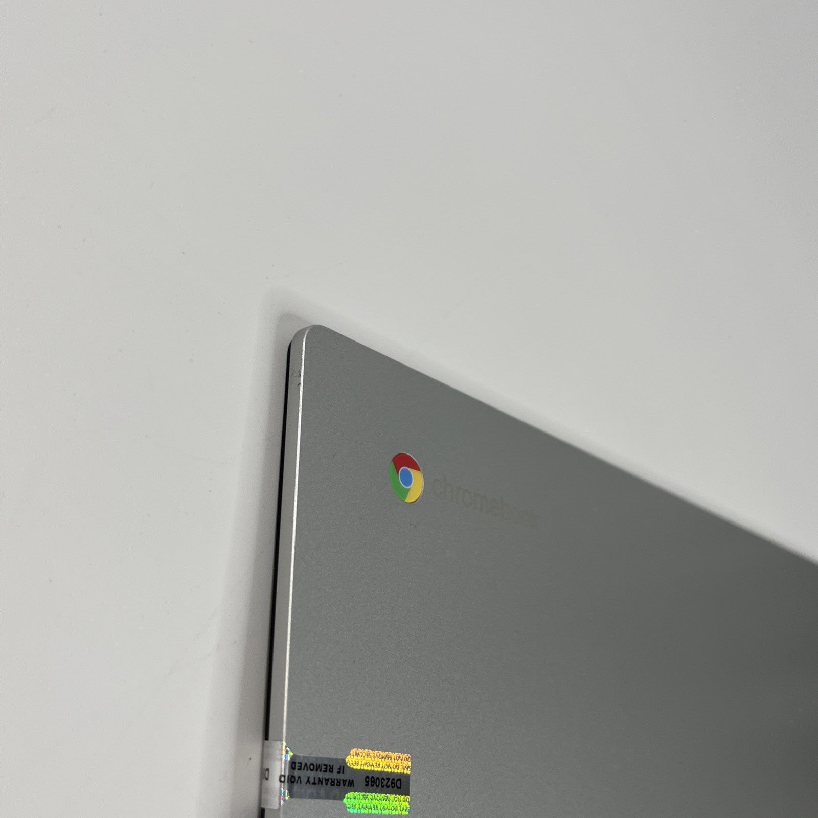 Genuine Samsung Galaxy Chromebook Go XE345XDA Complete Screen & Top Lid Assembly
