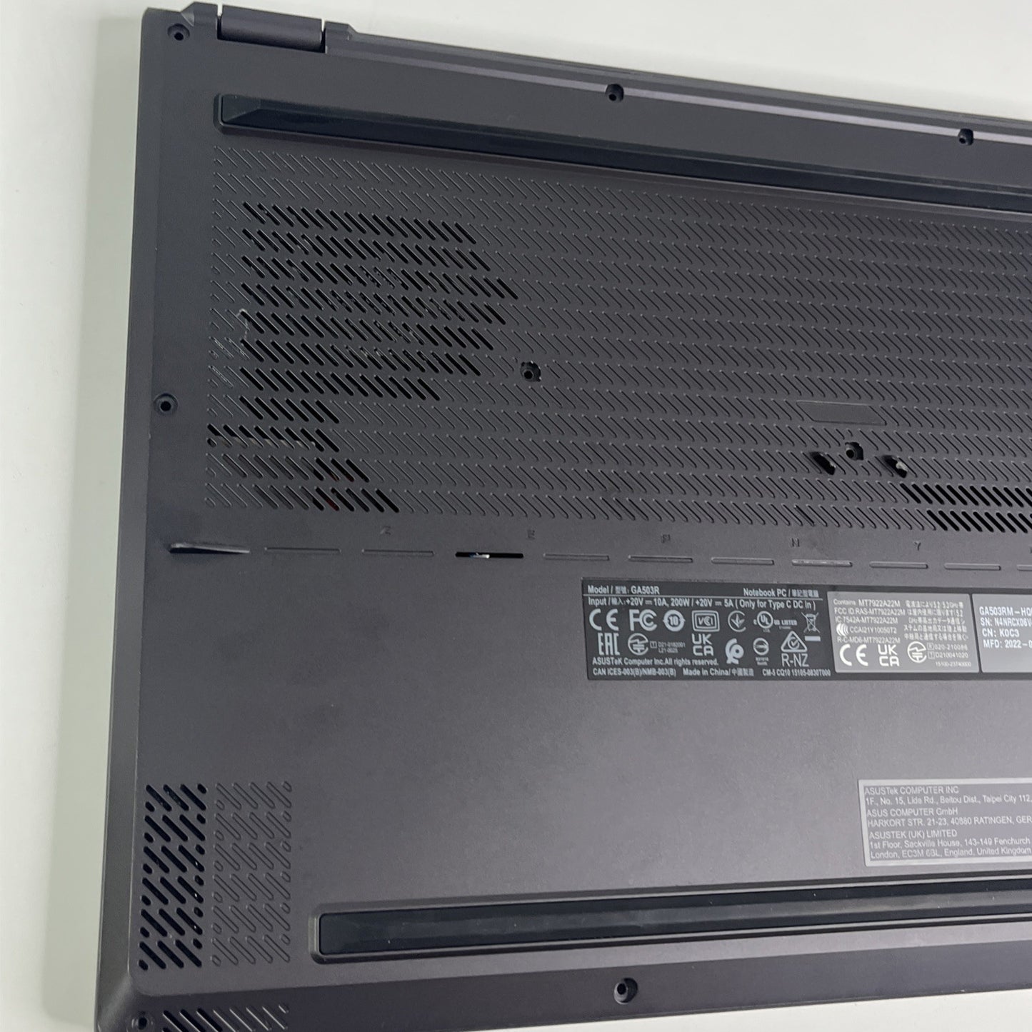 Asus Rog Zephyrus G15 GA503R RYZEN 7 6900HS RTX 3060 144Hz 16GB RAM 512GB SSD