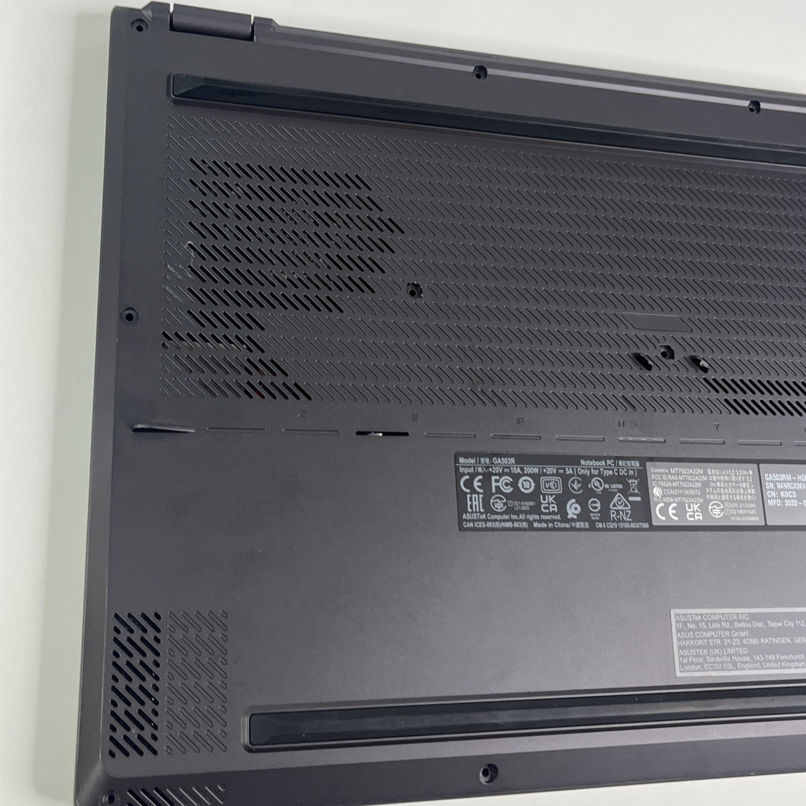 Asus Rog Zephyrus G15 GA503R RYZEN 7 6900HS RTX 3060 144Hz 16GB RAM 512GB SSD