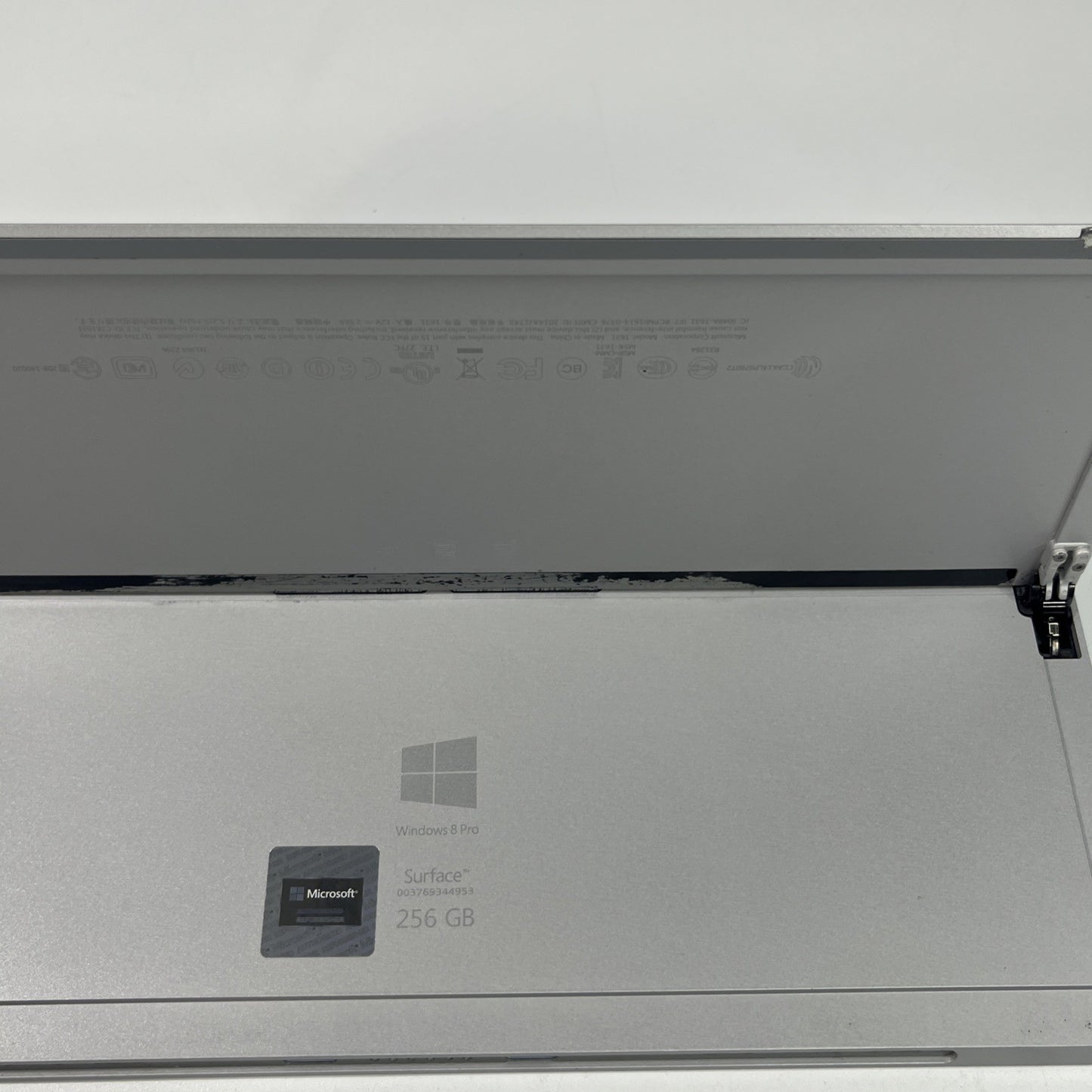 Microsoft Surface Pro 3 12” Intel i5-4300U 1.90 GHz  8GB RAM 256GB SSD Win 8 Pro
