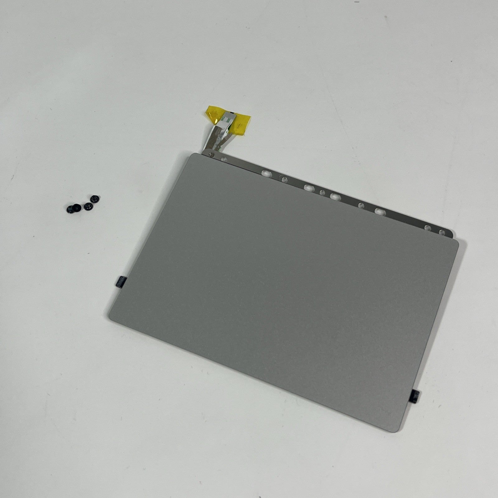 Genuine silver Samsung Galaxy NP750XDA Touchpad, Cable & Screws HQ23700126000