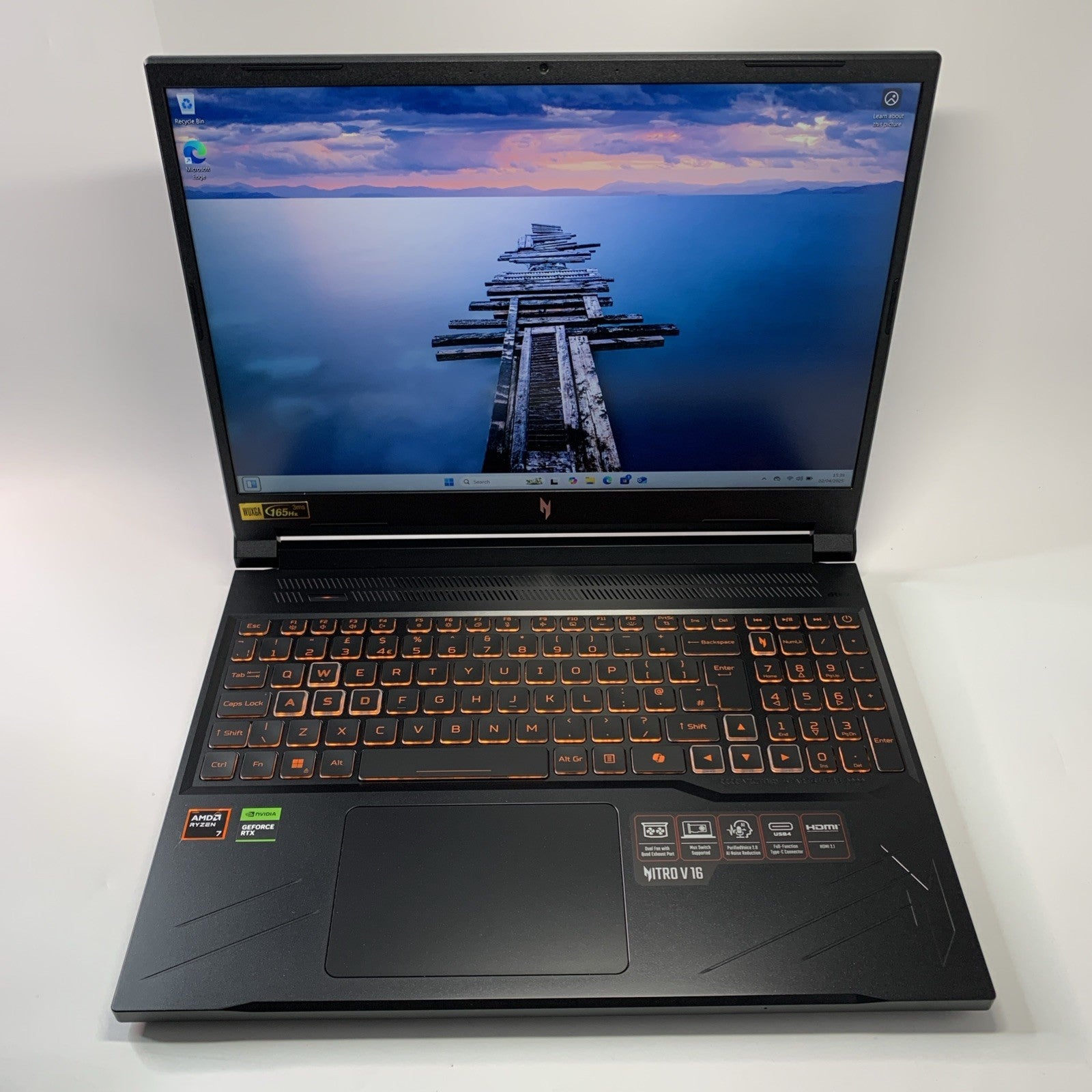 Acer Nitro V 16 ANV16-41 Laptop - AMD Ryzen 7 8845HS 1TB SSD 16GB RAM RTX 4060