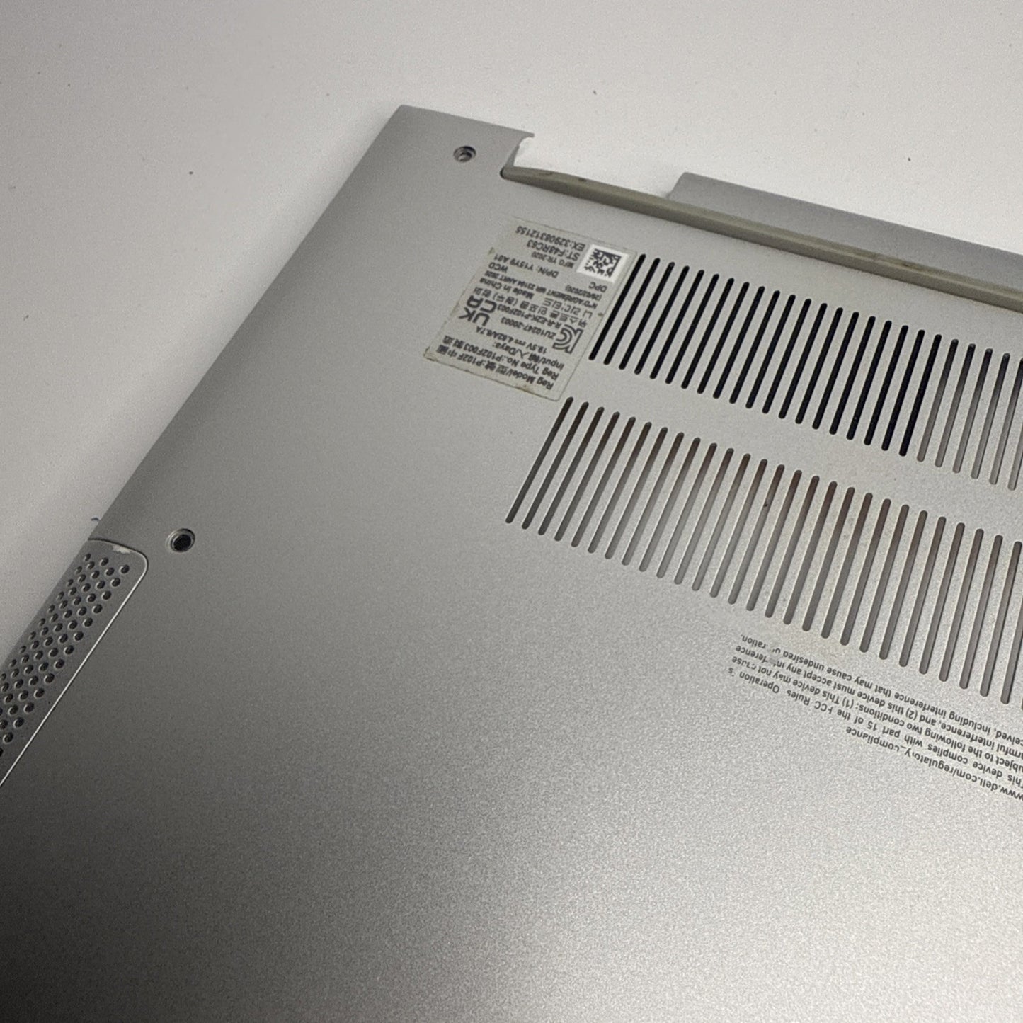 Bottom Base Cover D Shell Case For Dell Inspiron 15 7000 7560 7572 0MTPP4