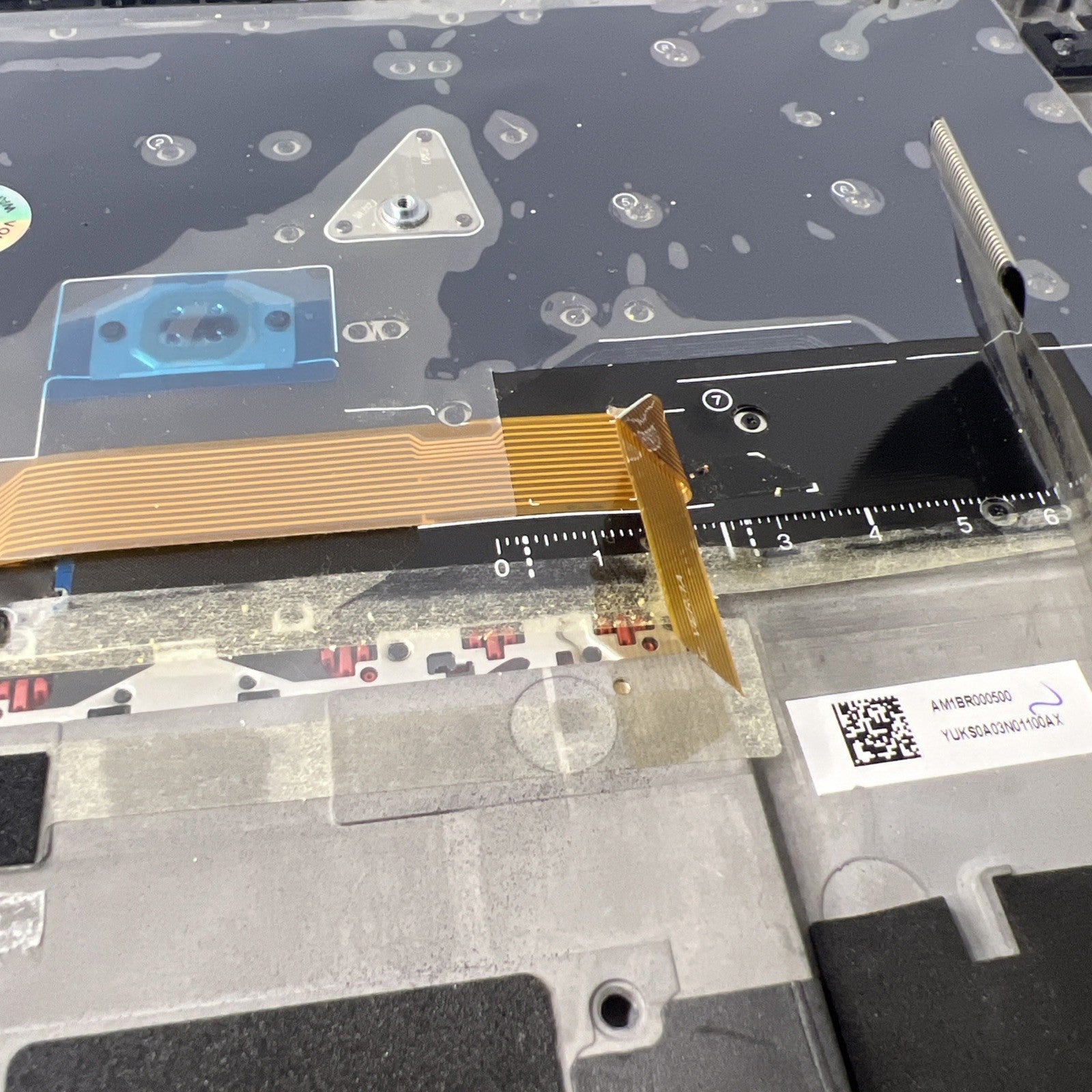 Genuine Lenovo T490s Palmrest Assembly UK Keyboard  Black AM1BR000500 Read Desc