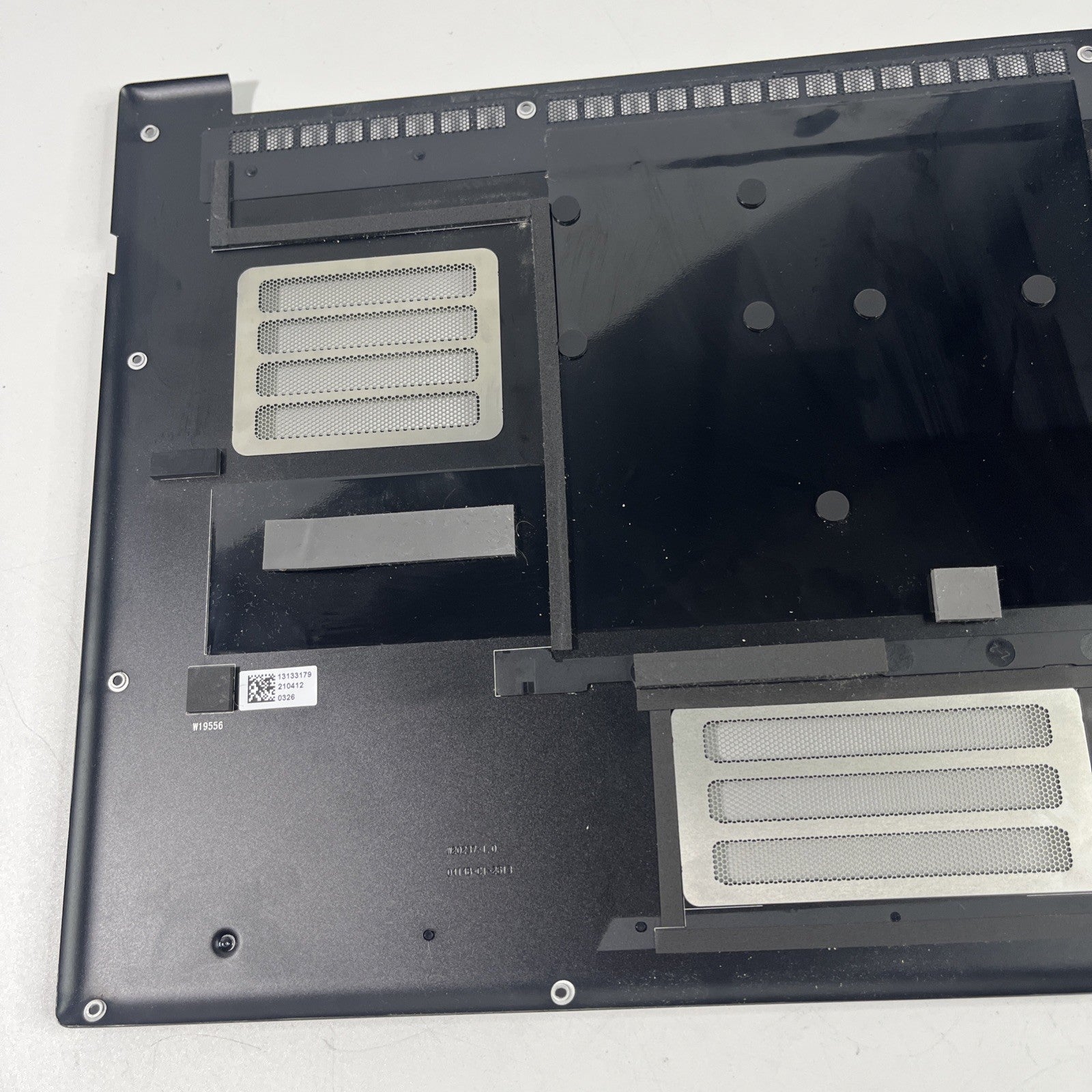 Razer Blade Pro 17 RZ09-0368 17.3" Base Cover Bottom Case 13133179 Grade A