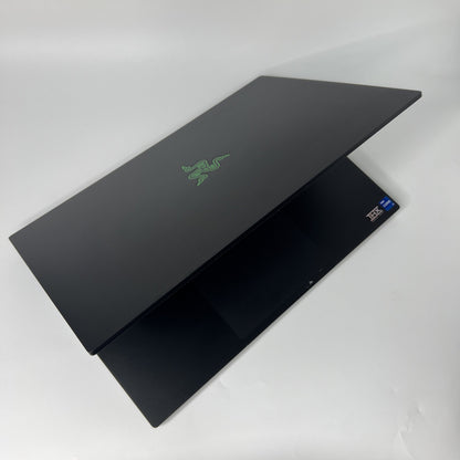 Razer Blade 15 Advanced RZ09-0410 Intel Core i7 11800H 16GB 512GB SSD RTX 3060