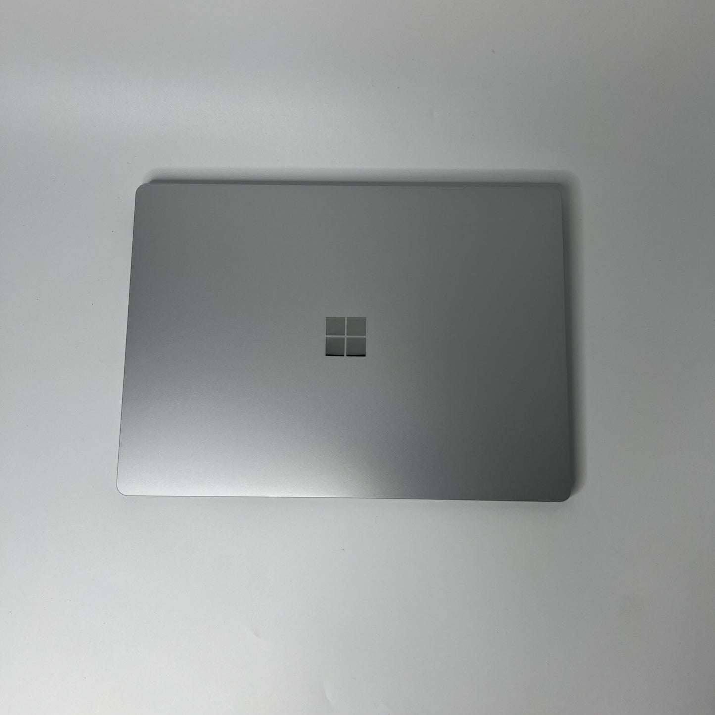 Microsoft Surface Laptop 4 13.5" Inte i7-1185G7 16GB RAM 512GB SSD Windows 11