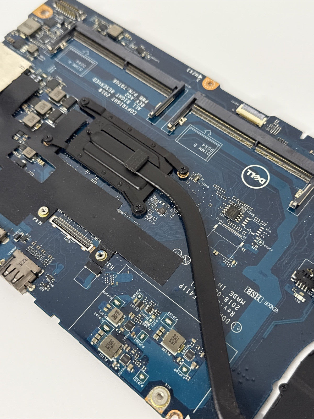 Genuine Dell Latitude 5590 Motherboard i5 8th Gen P/N: 0F58TV (FAULTY)