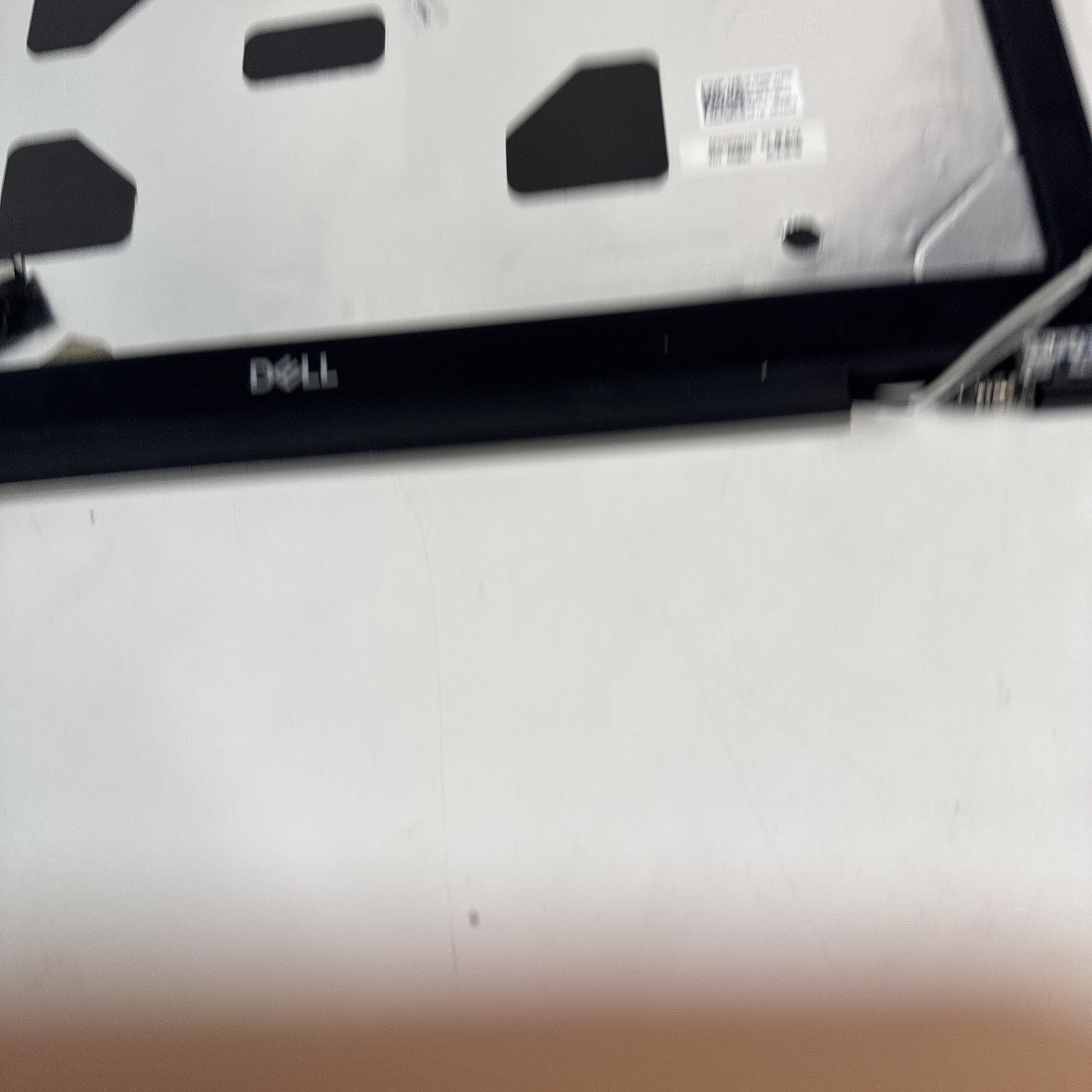 Genuine Black Dell Latitude 5590 Complete Top Lid CN-0RV800-YTW00