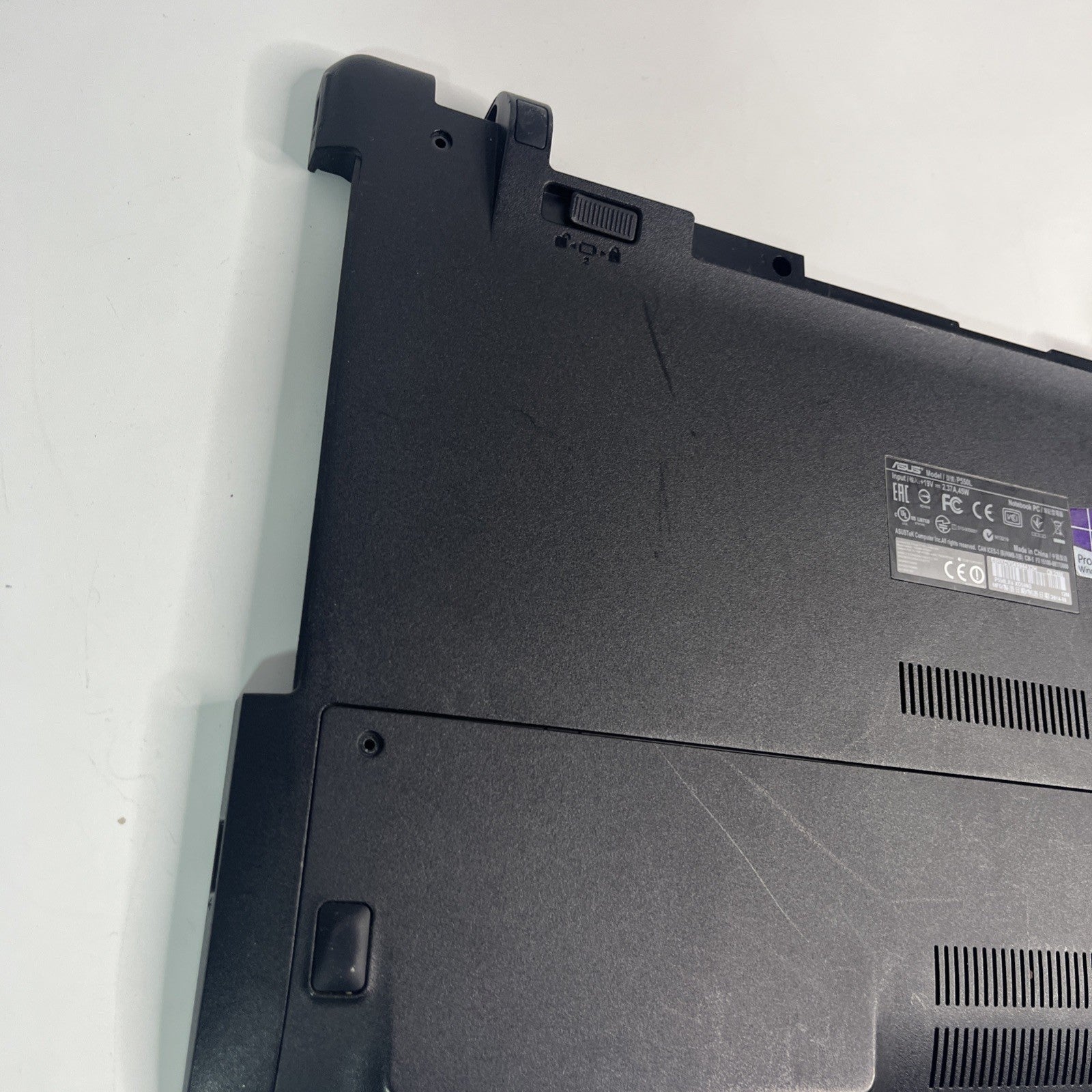 Genuine Black Asus P550L Bottom-base Cover, Speakers & Usb Board 13N0-PEA1511
