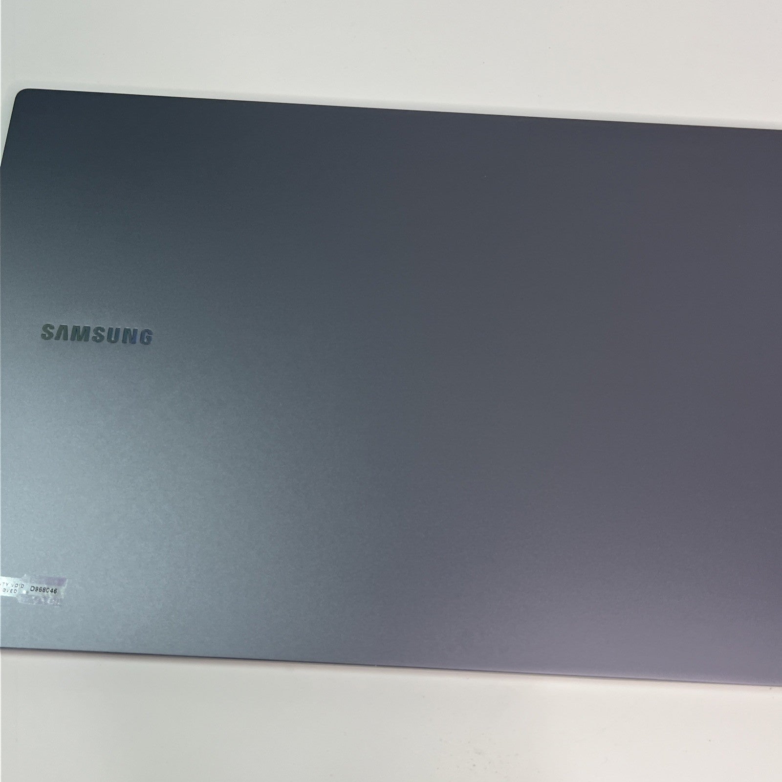 Genuine Blue Samsung Galaxy Book4 NP750XGK Complete Top Lid And Screen Assembly