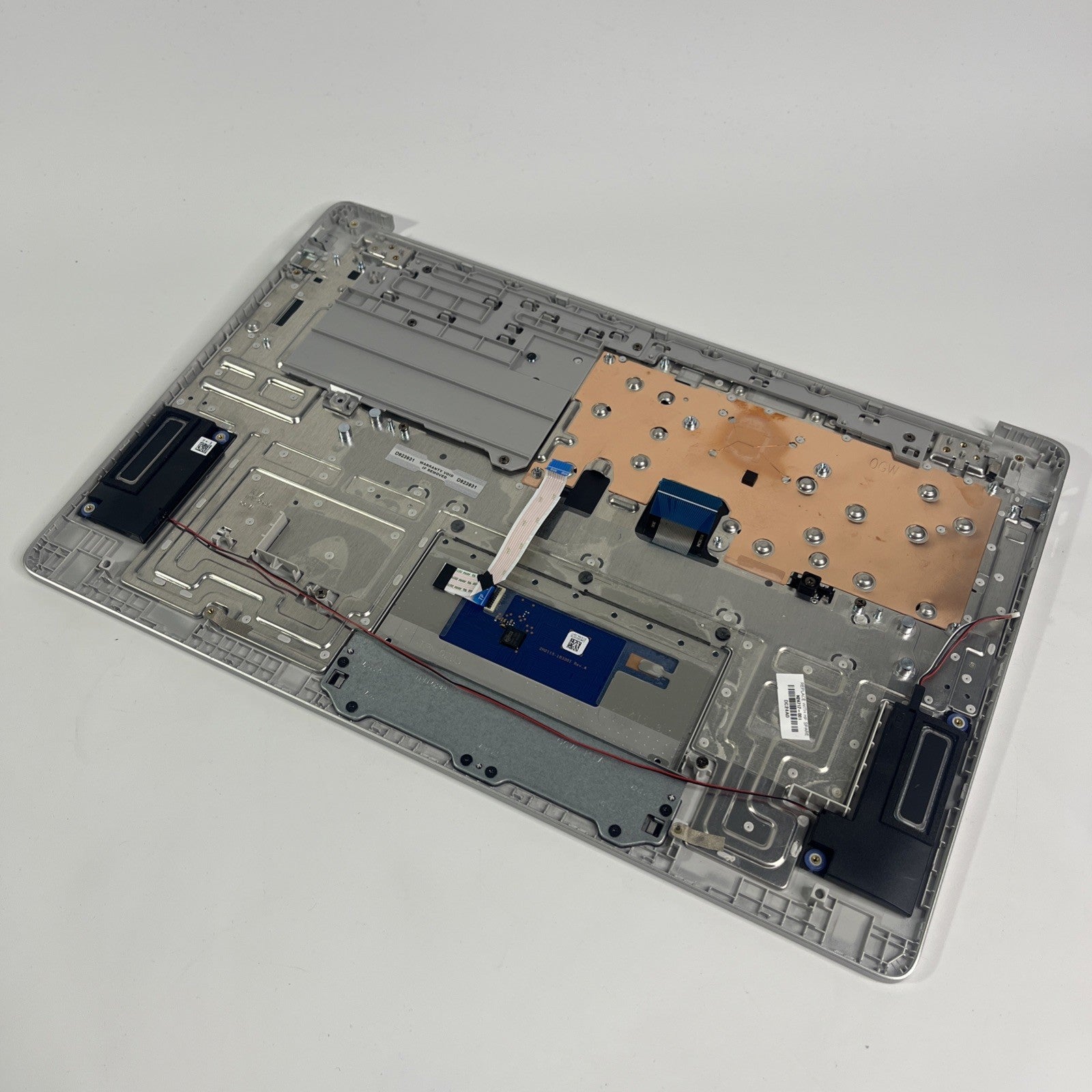 HP Silver Chromebook 15a-na0005sa Palmrest, Keyboard,speakers, Touchpad