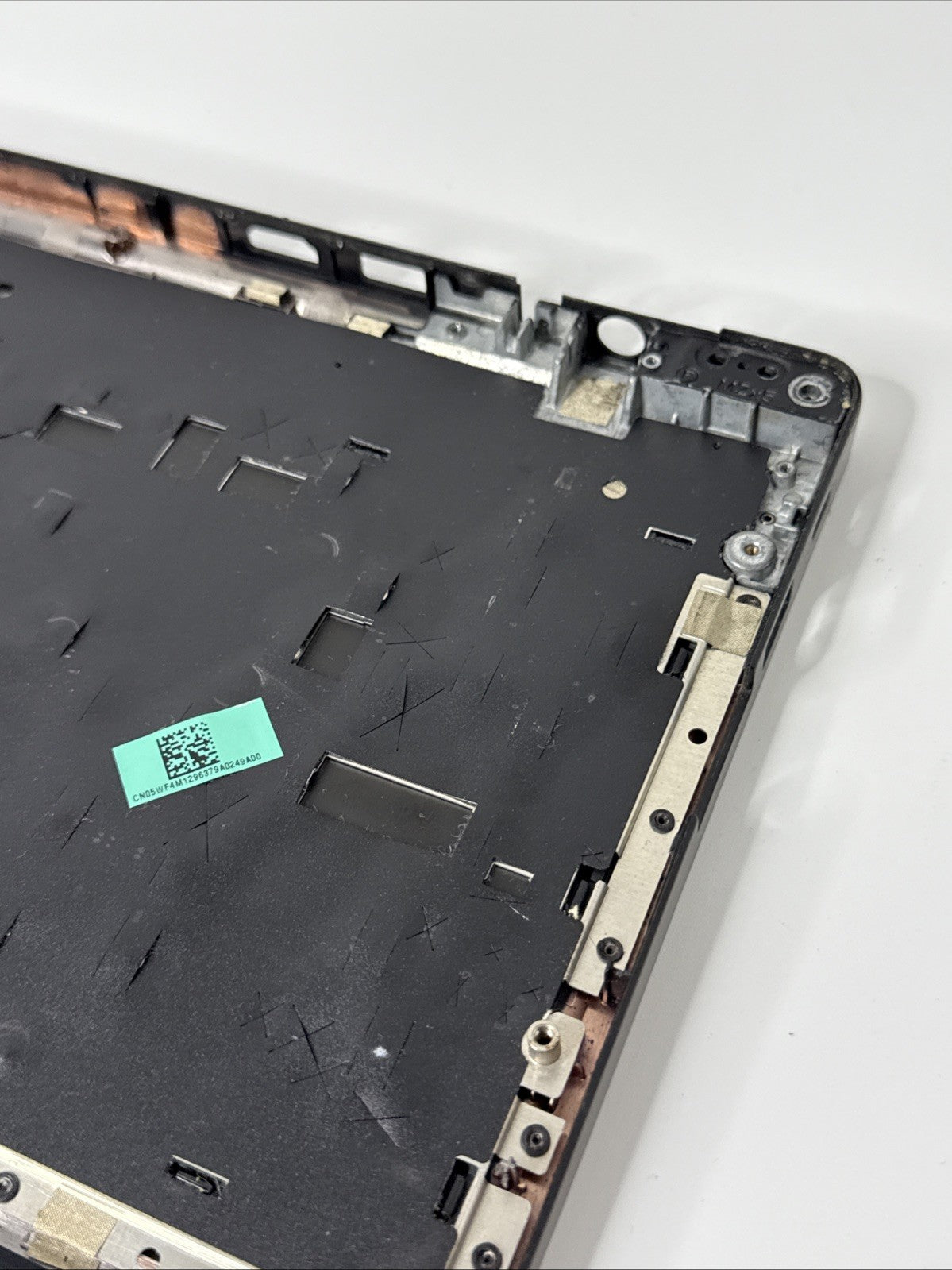 Dell Latitude 5580 Palmrest Assembly UK Keyboard Touchpad A166U1 (READ!)