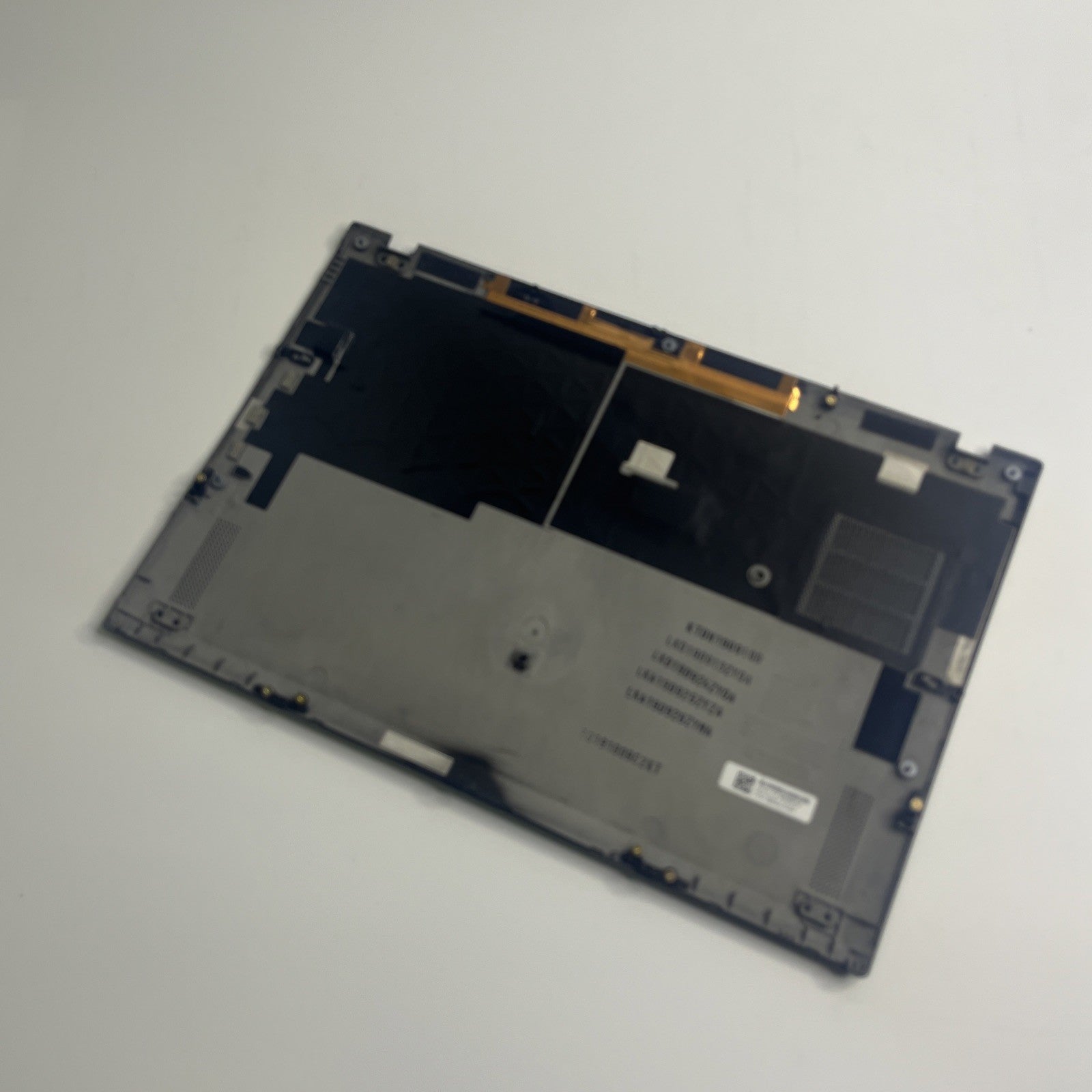 Genuine black ck Lenovo ThinkPad X1 Carbon 7th Gen Bottom Base Cover.