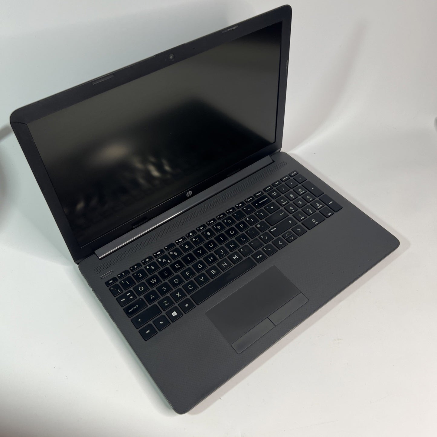 HP Notebook 255 G7 Ryzen 5-3500U 8GB RAM 256GB SSD Windows 11 Laptop.