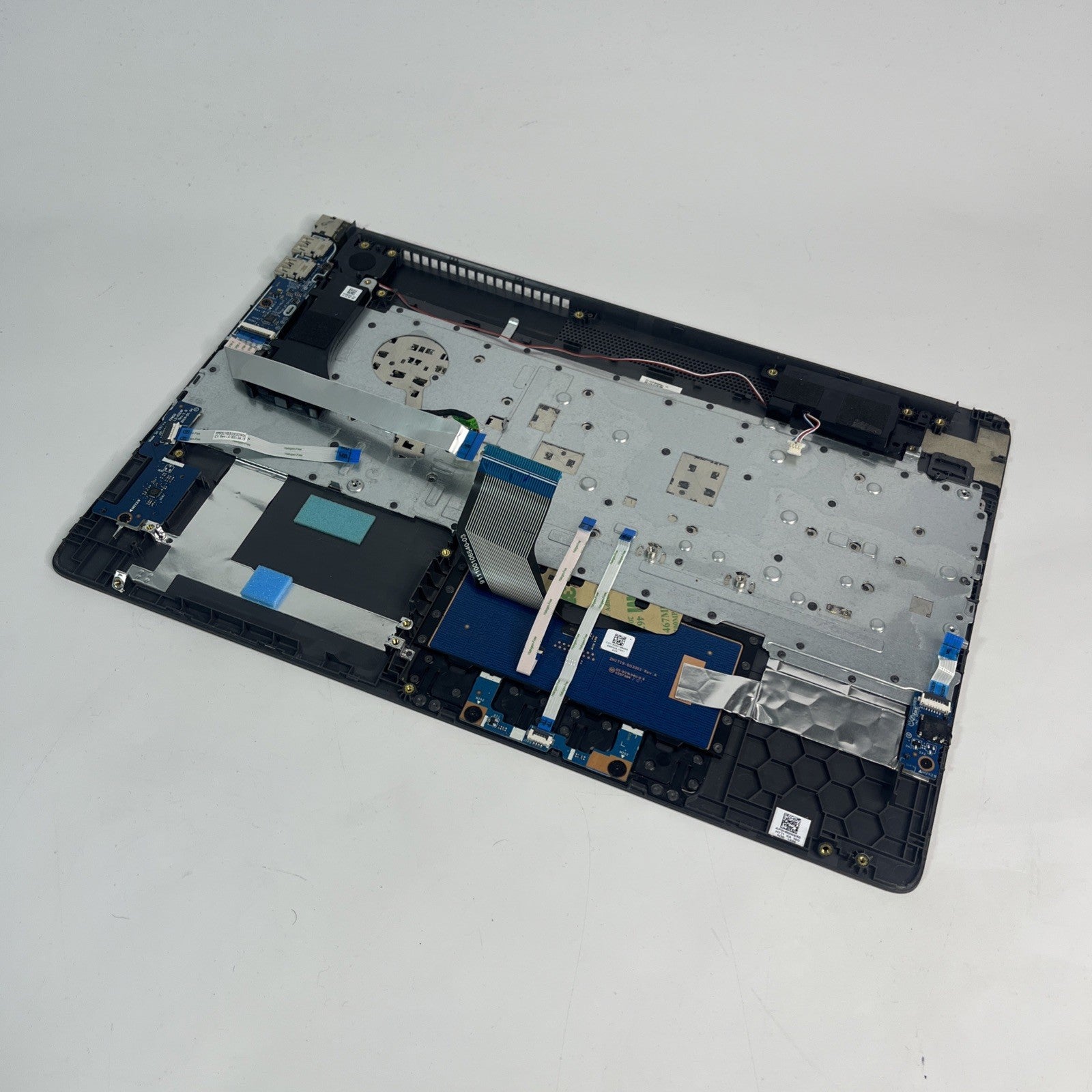 Genuine Black Hp 250 G8 Complete Palmrest , Keyboard , Speakers & Usb Board