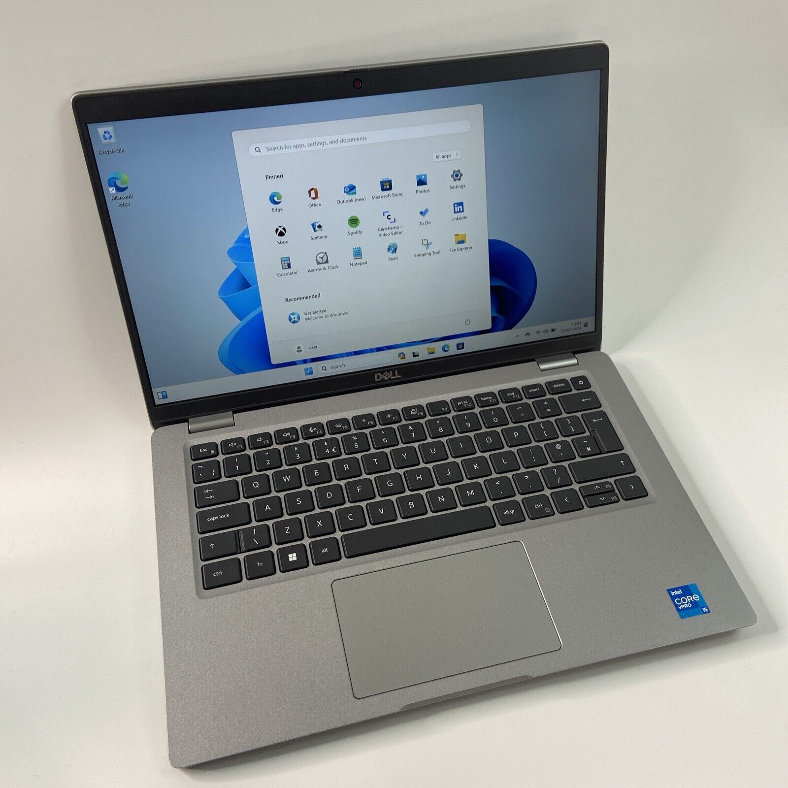 Dell Latitude 5420 14" FHD Intel Core i5-1145G7 16GB RAM256GB SSD Windows 11