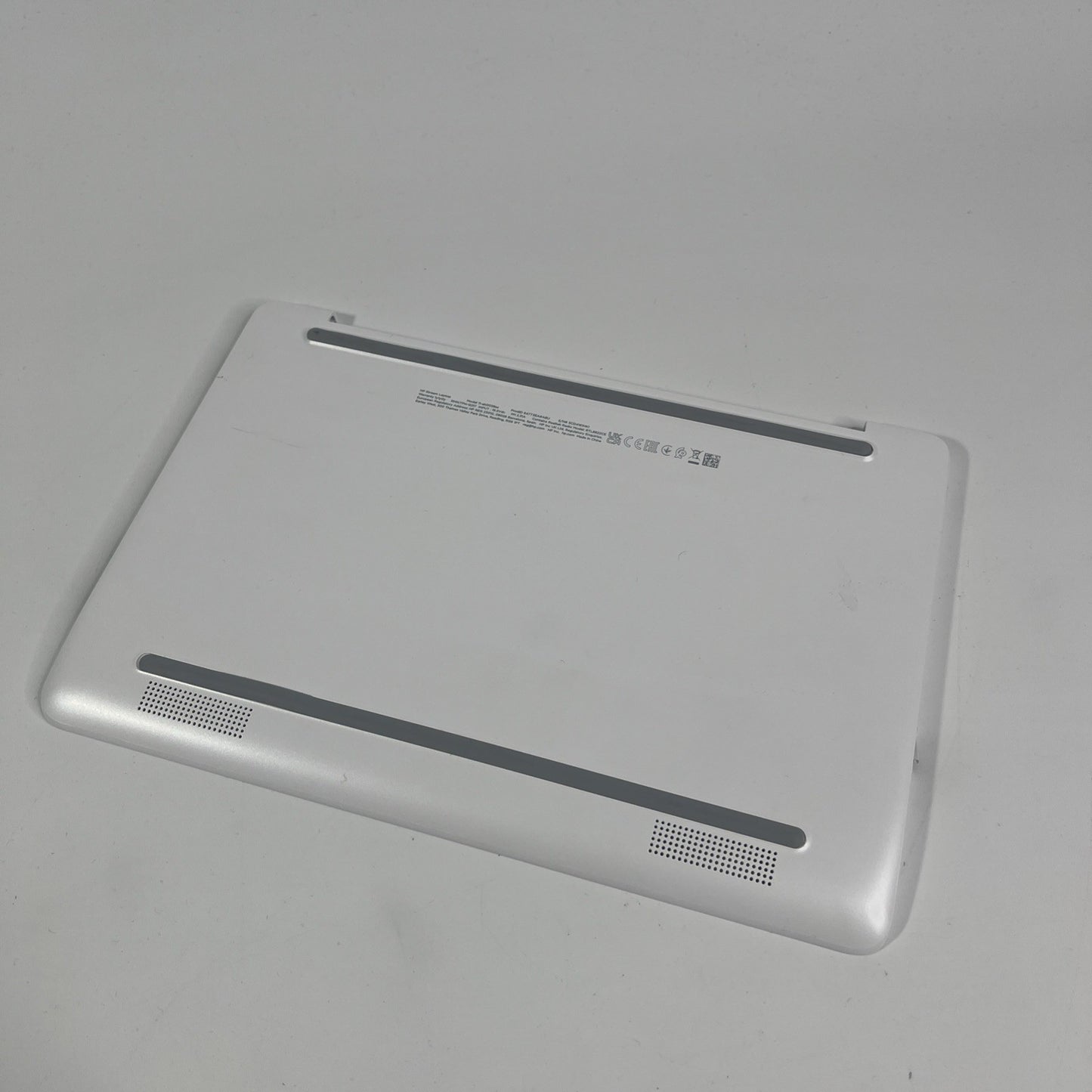 Genuine White HP Stream 11-ak0028na Bottom Case Base Cover And Usb Board EAY0Q00