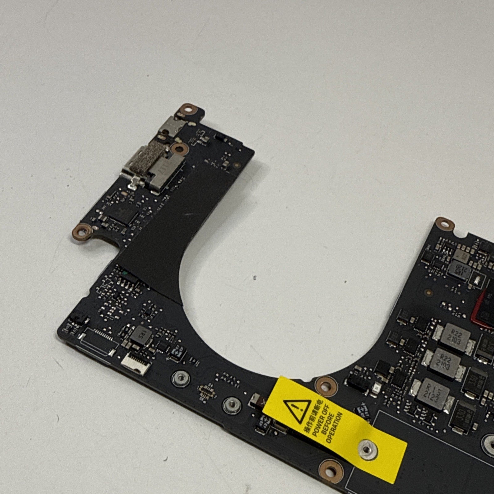 Razer Book 13 RZ09-0357 Intel EVO i5 11th Gen Motherboard (WORKING)