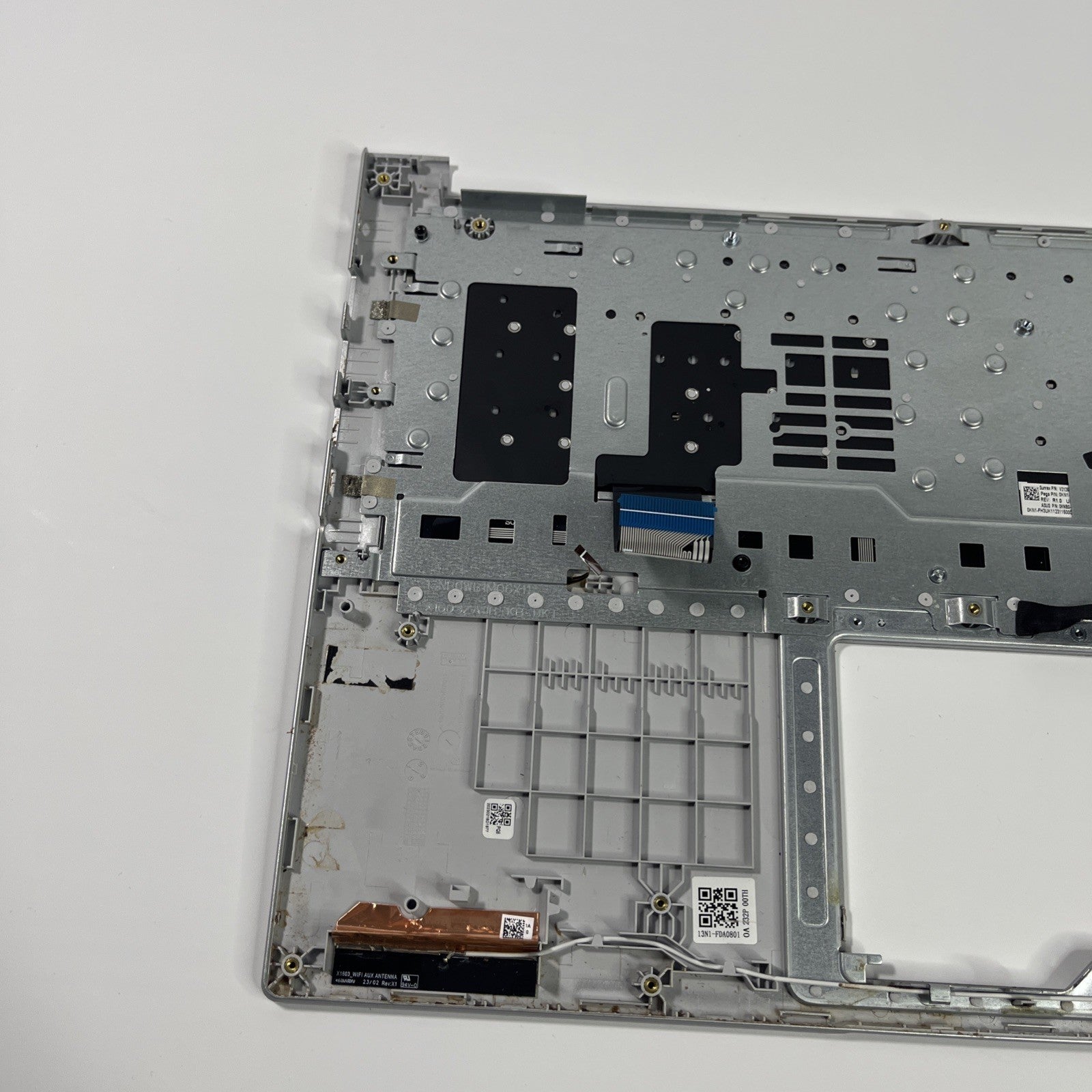 Genuine Silver ASUs vivobook 16 m1603QA palmrest And Keyboard 13N1-FBM0311