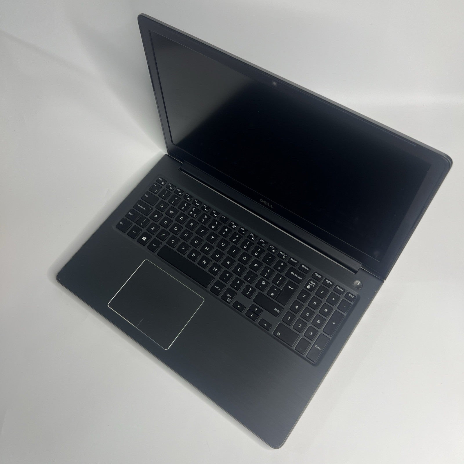 Dell Vostro 15 5568 Intel Core i5-7200U  8GB RAM 256GB SSD Windows 11 Pro Laptop