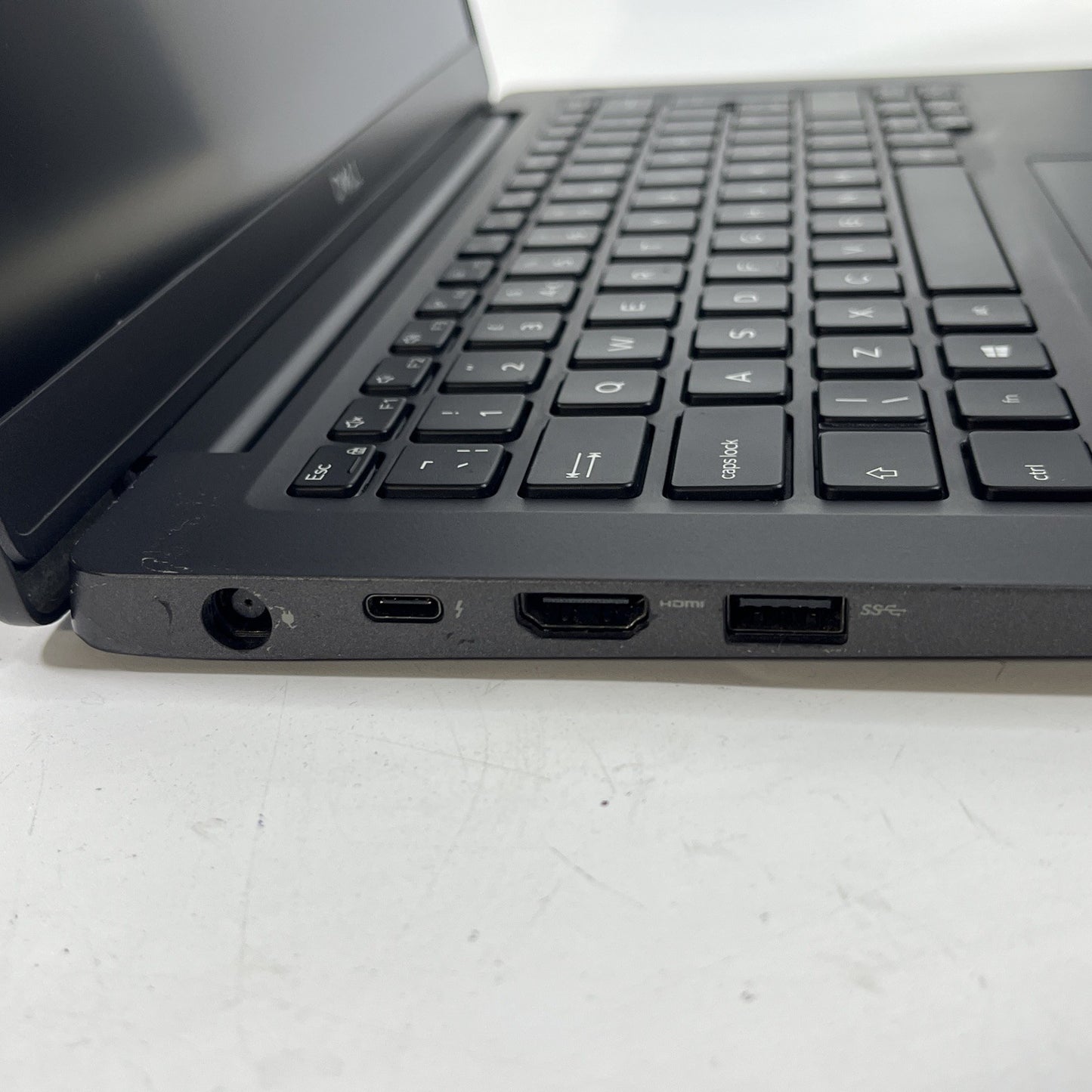 Dell Latitude 7400 14’’ Laptop Core i7-8665U 16GB RAM 256GB SSD Windows 11
