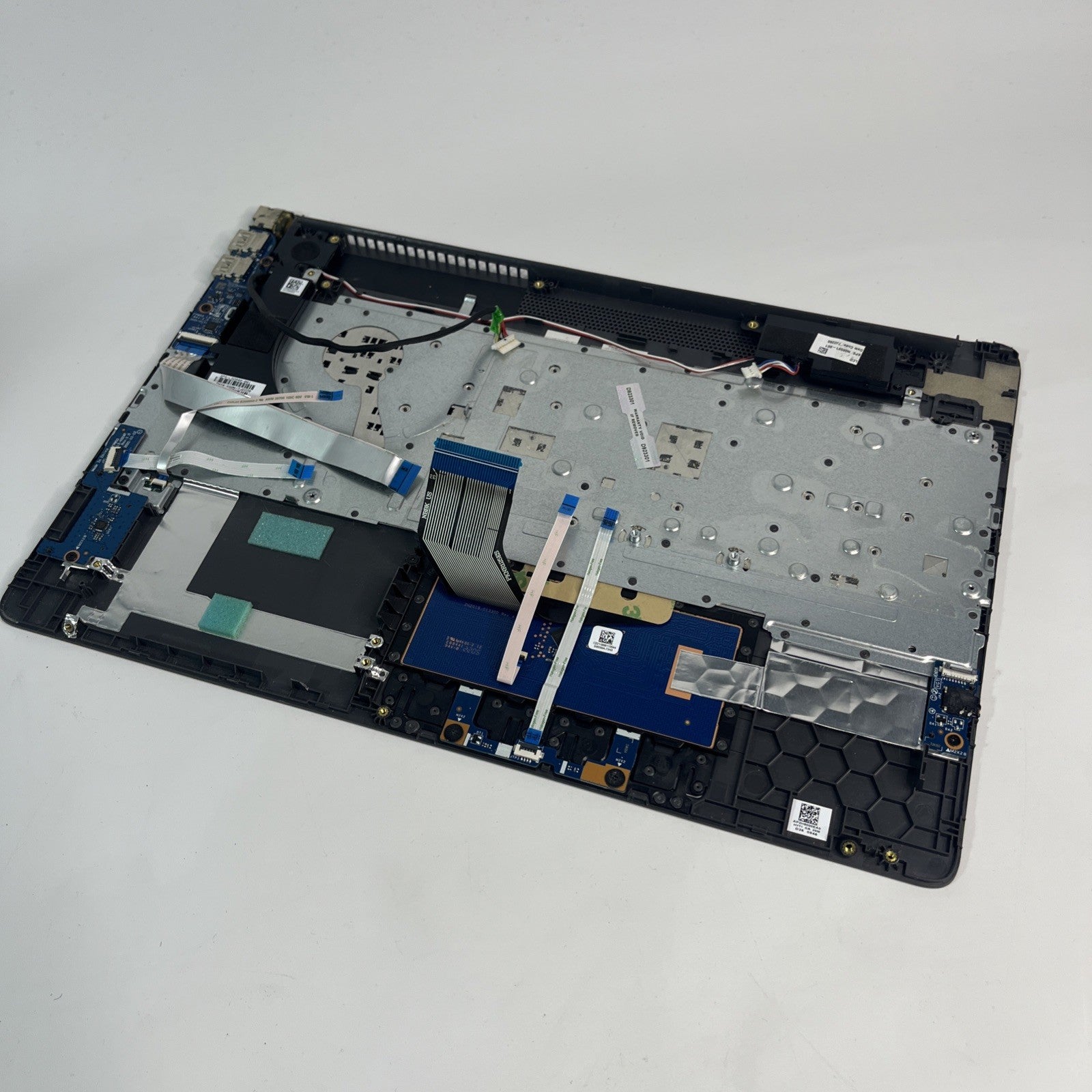 Genuine Black Hp 250 G9 Palmrest , Keyboard , Speakers & Usb Board. AP2H8000EA0