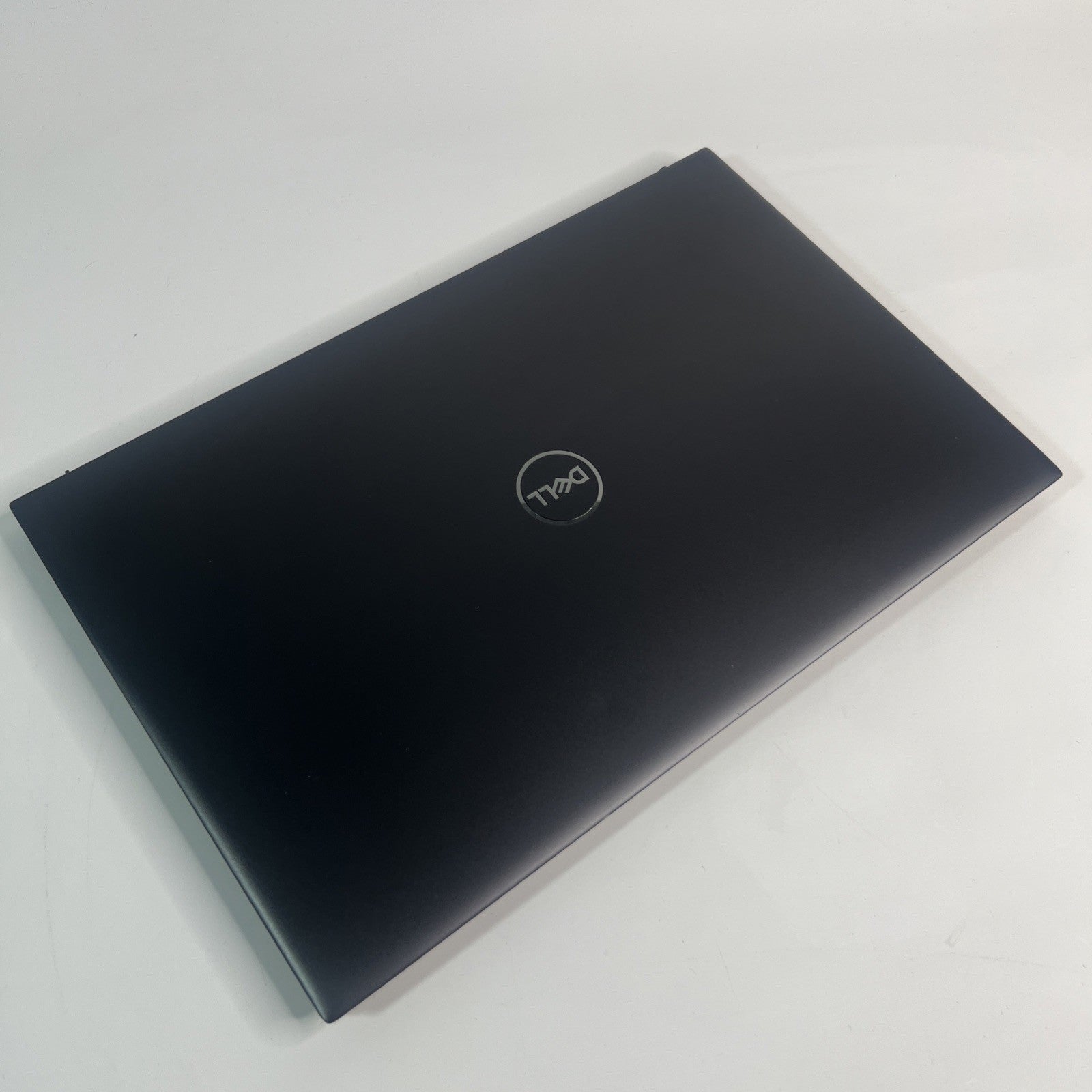Dell Inspiron 5509 15.6 Laptop Core i7-1165G7  512GB SSD 16GB RAM Nvidia MX350